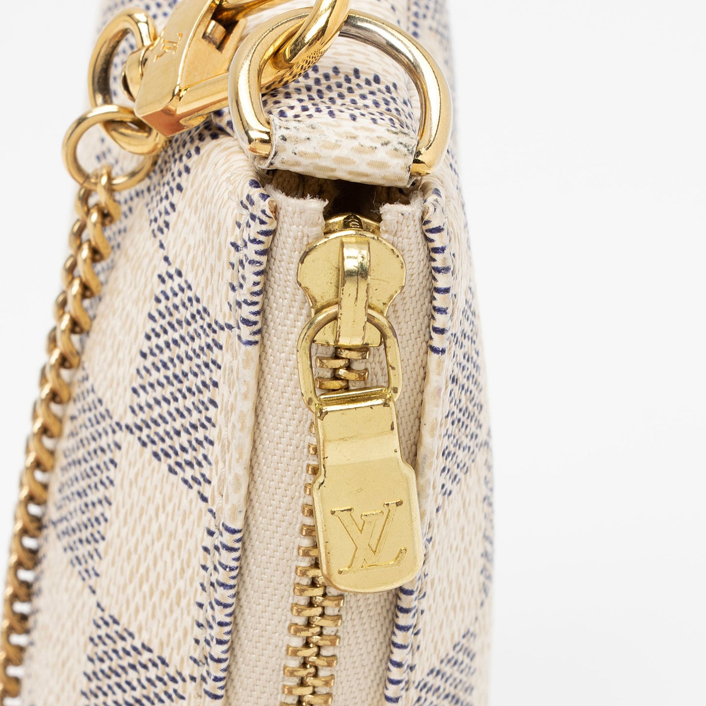 Louis Vuitton Damier Azur Mini Pochette Accessoires (SHF-BGvwgP)