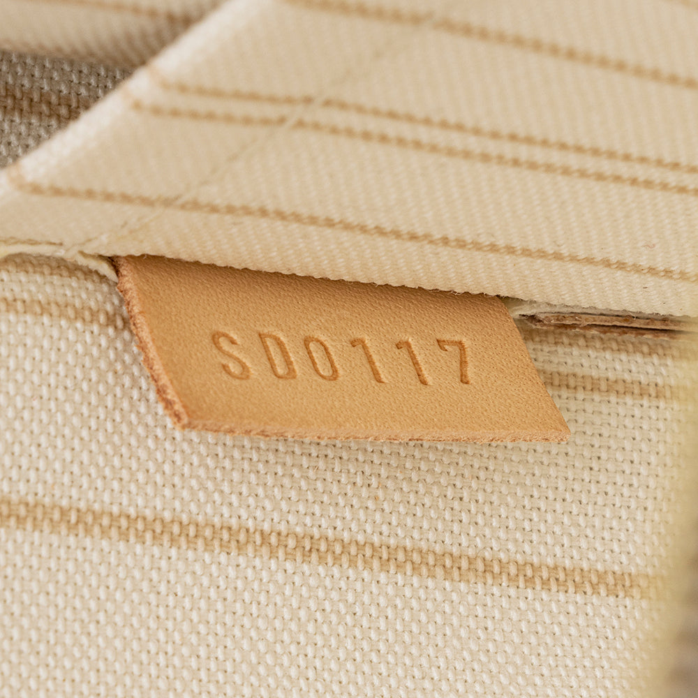 Louis Vuitton Damier Azur Neverfull MM Pochette (SHF-21428)