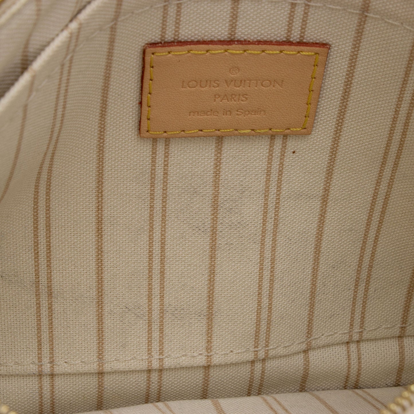 Louis Vuitton Damier Azur Neverfull MM Pochette (SHF-GlnHuq)