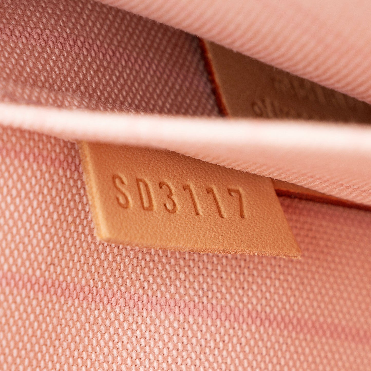 Louis Vuitton Damier Azur Neverfull MM Pochette (SHF-EicqCf)