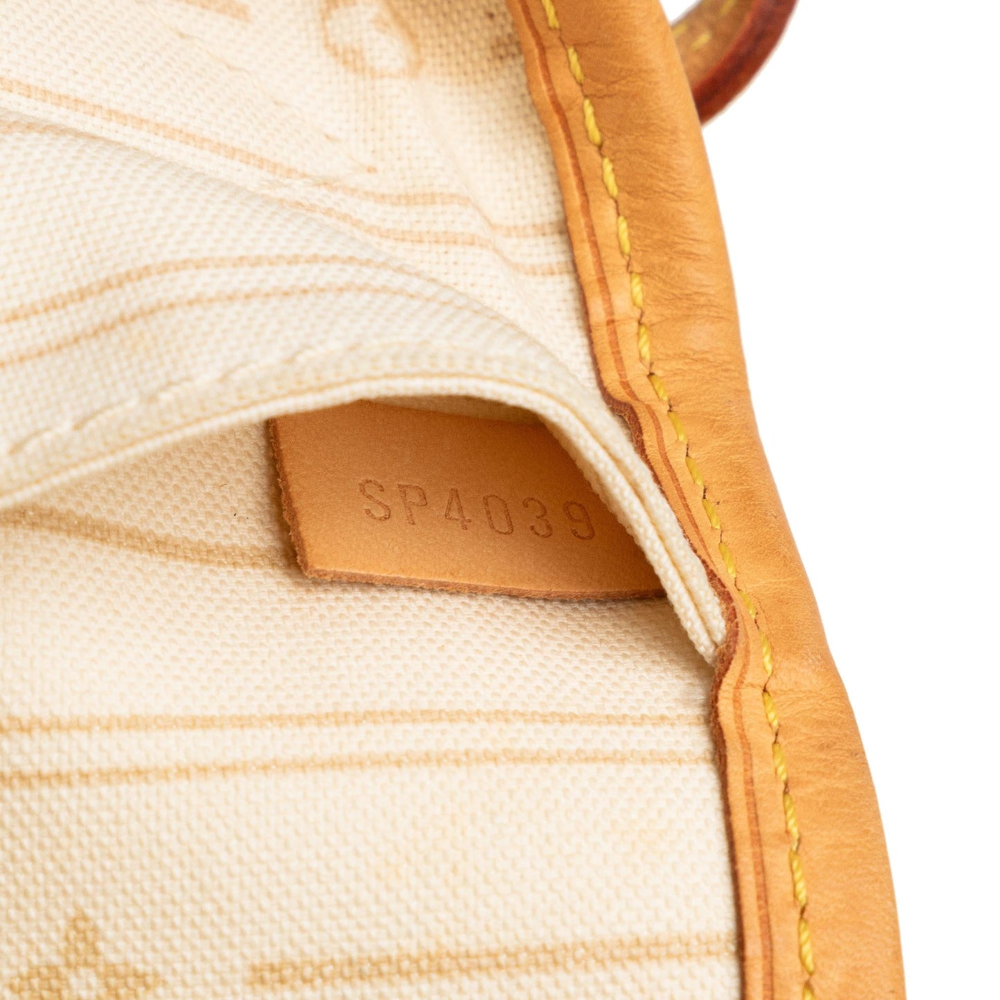 Louis Vuitton Damier Azur Neverfull MM (SHG-MhZ7kA)