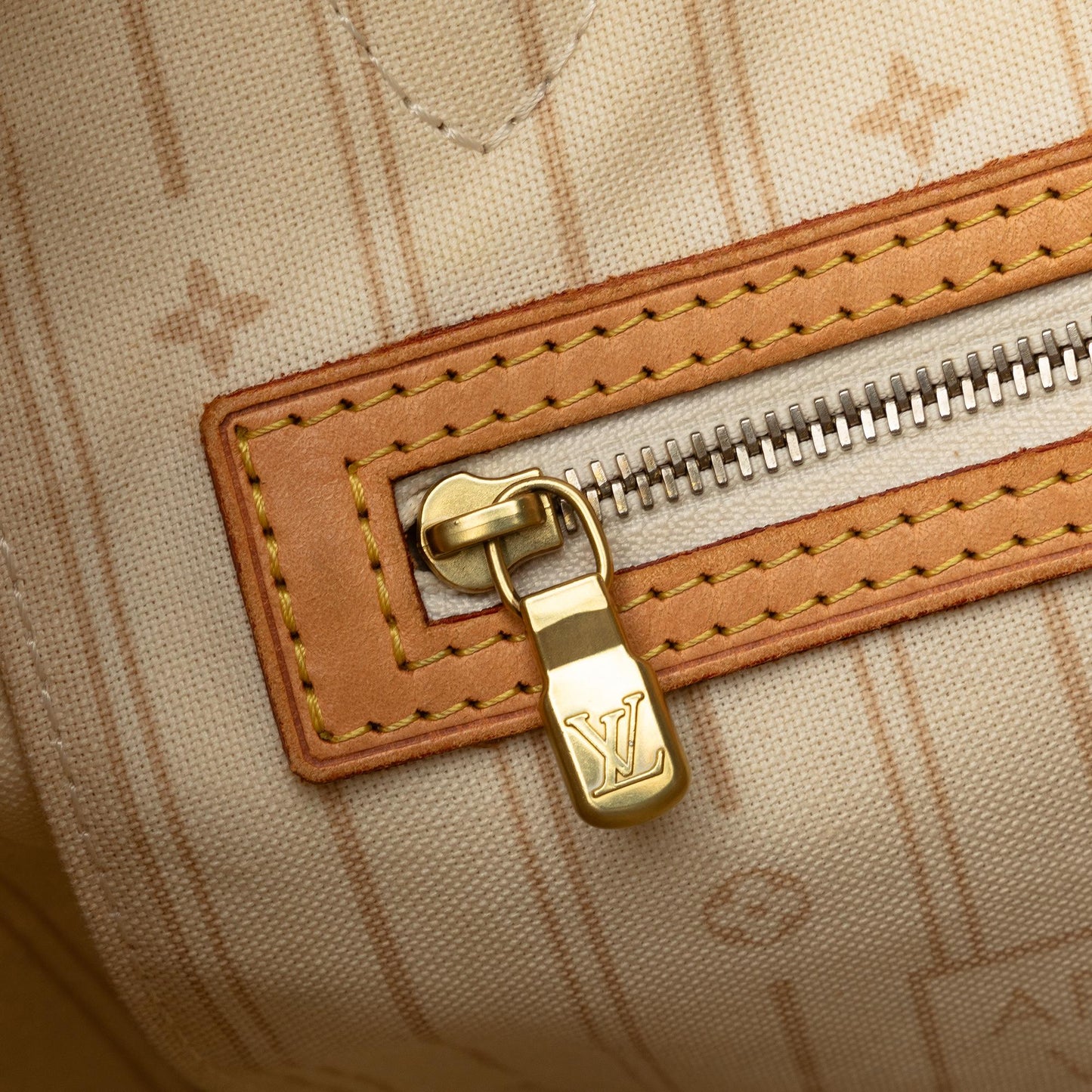 Louis Vuitton Damier Azur Neverfull MM (SHG-th5jKA)
