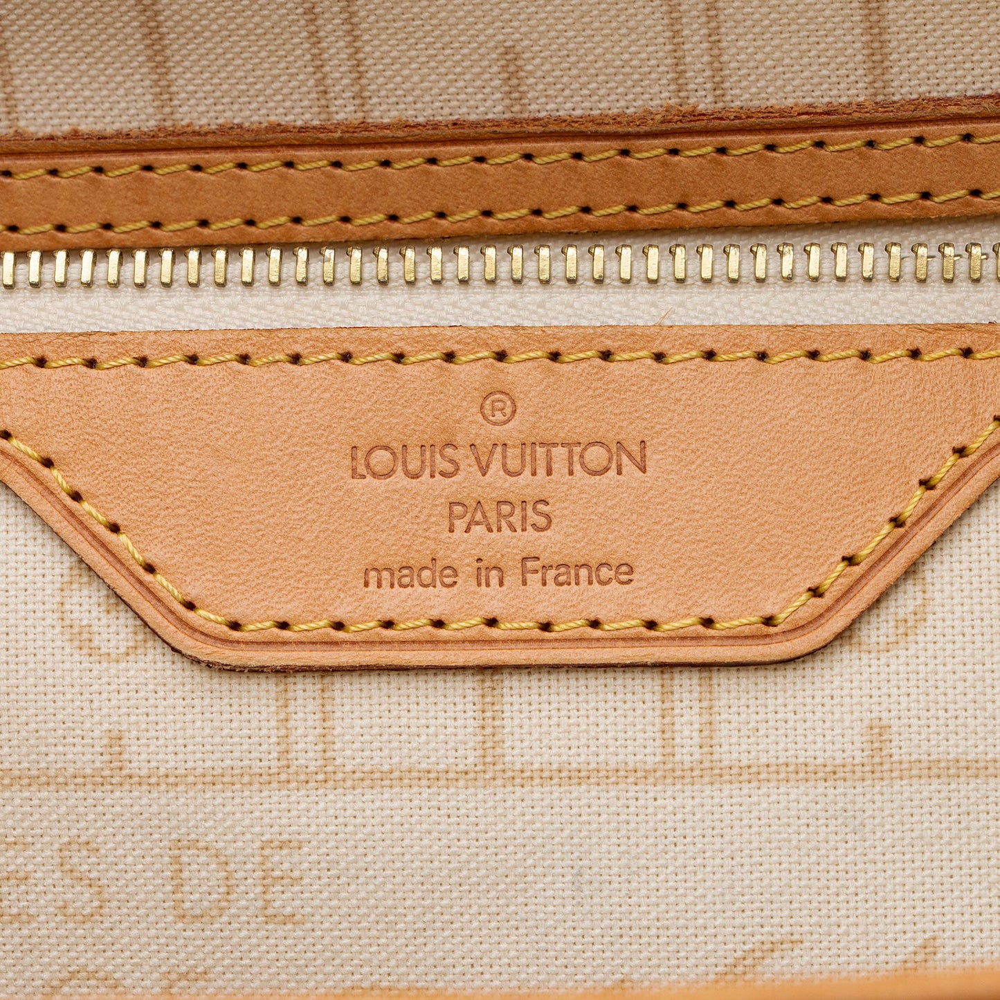 Louis Vuitton Damier Azur Neverfull PM Tote (SHF-DxgmLJ)