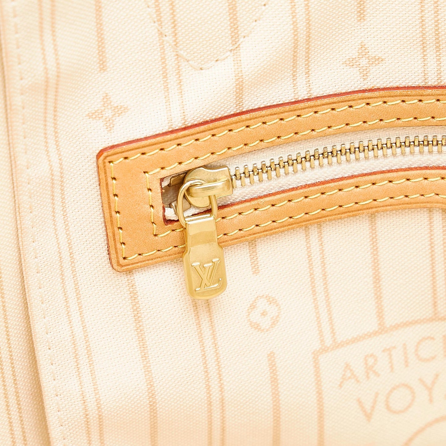 Louis Vuitton Damier Azur Neverfull PM (SHG-27166)