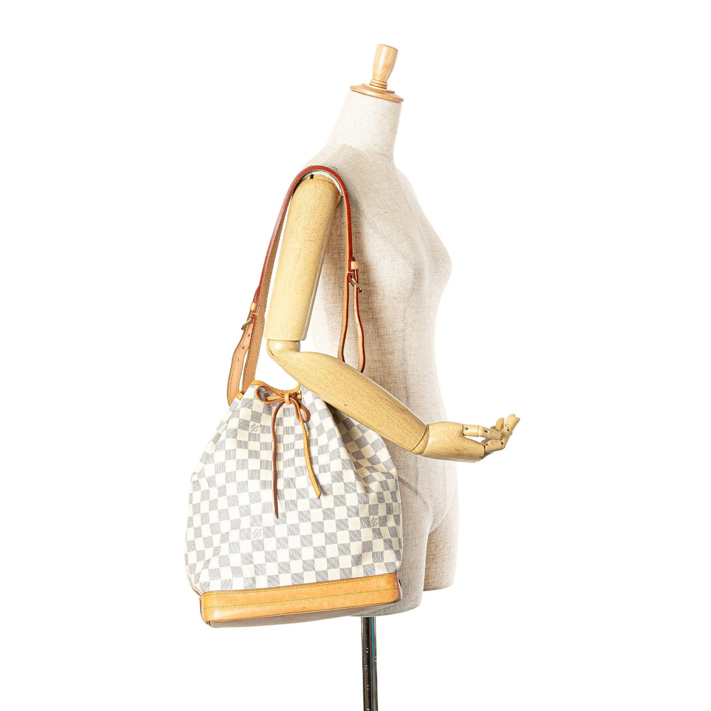Louis Vuitton Damier Azur Noe GM