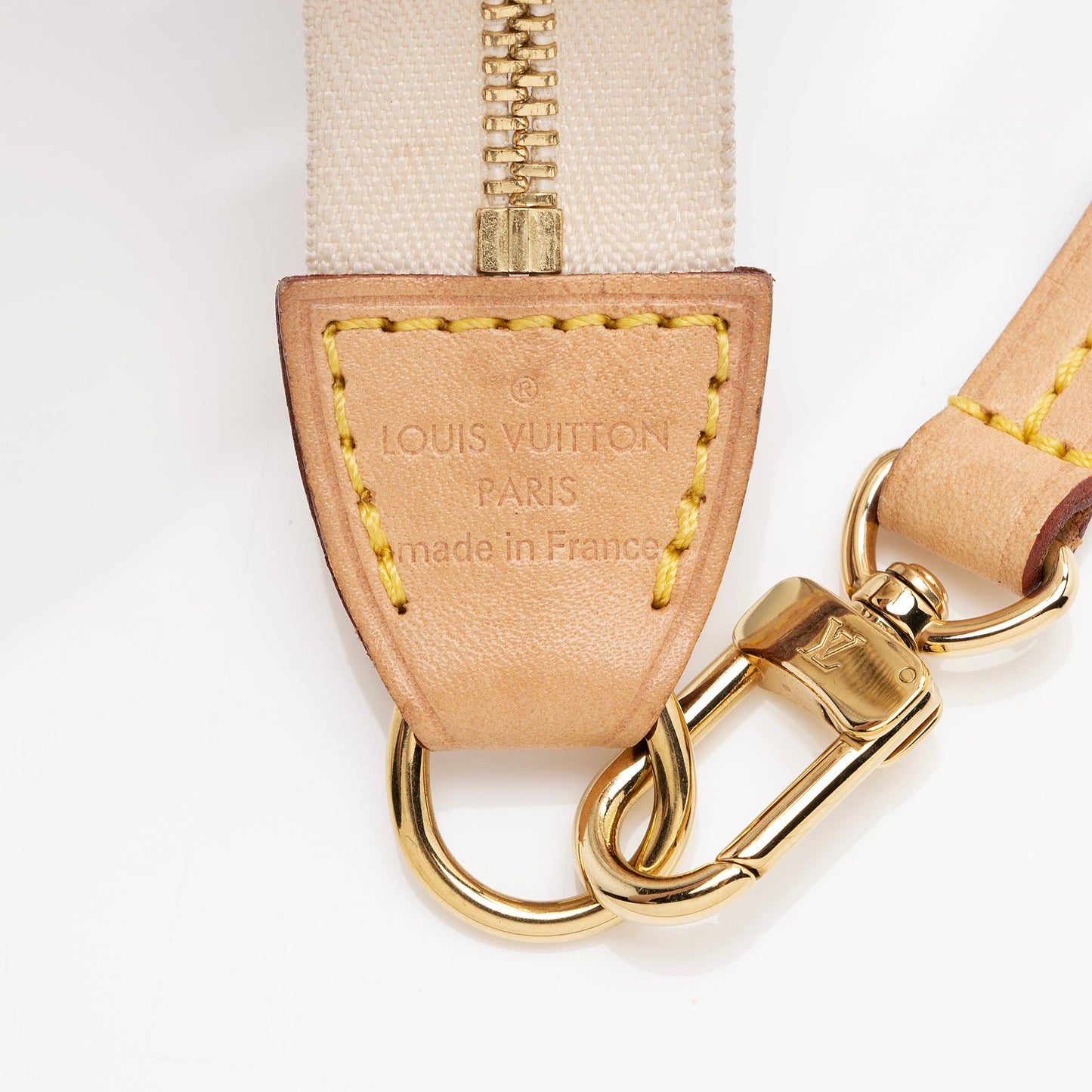 Louis Vuitton Damier Azur Pochette Accessoires (SHF-tK4YDY)