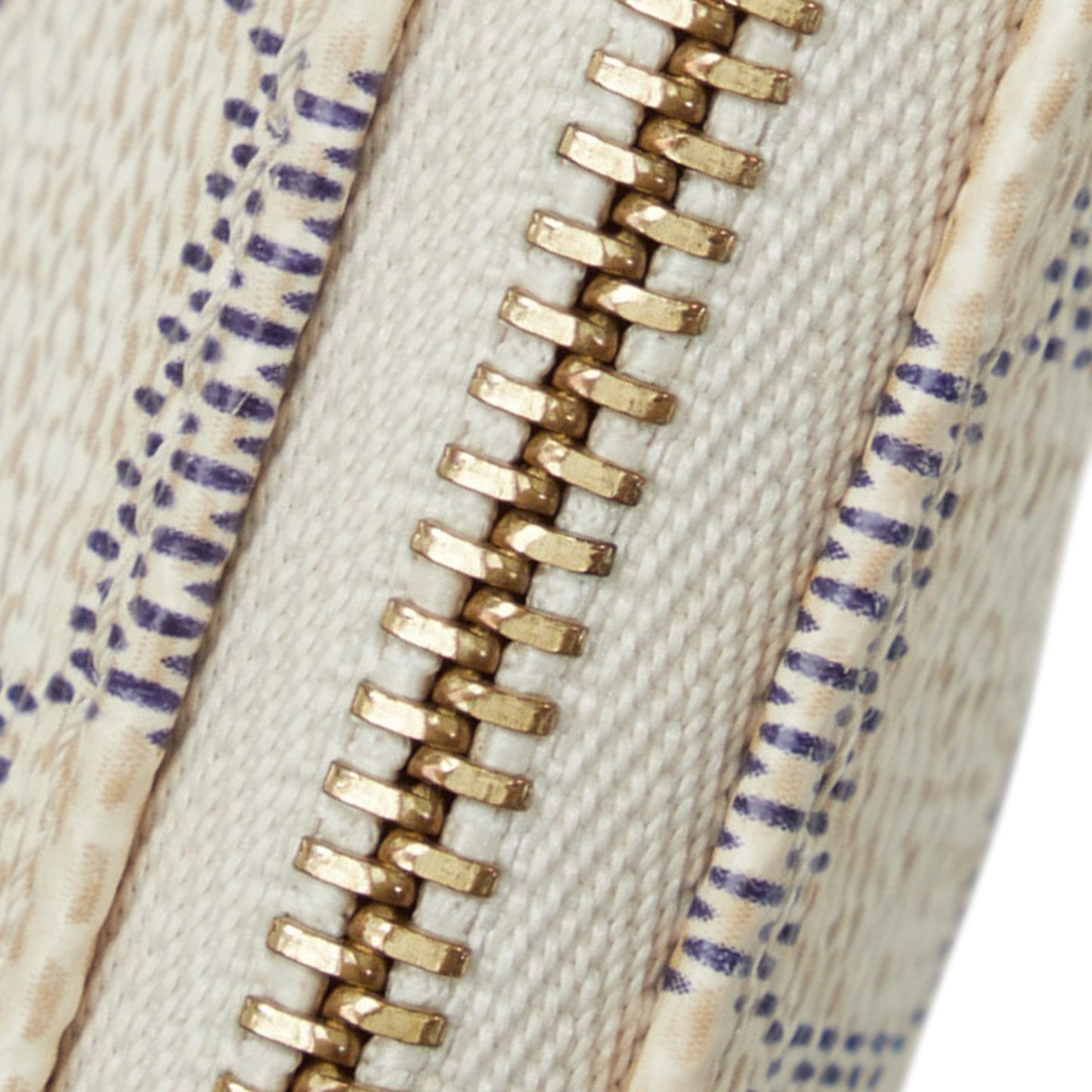 Louis Vuitton Damier Azur Pochette Accessoires (SHG-szLLUr)