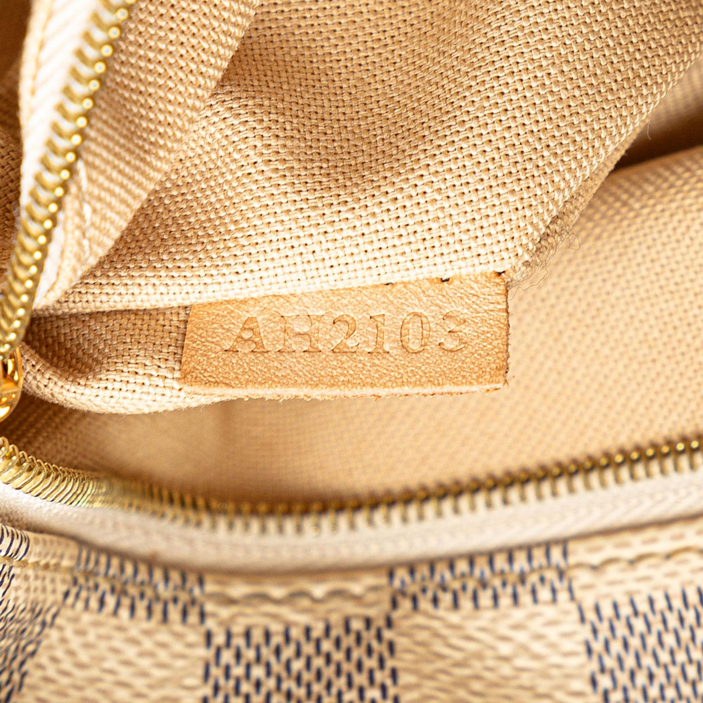 Louis Vuitton Damier Azur Soffi (SHG-OlT2am)