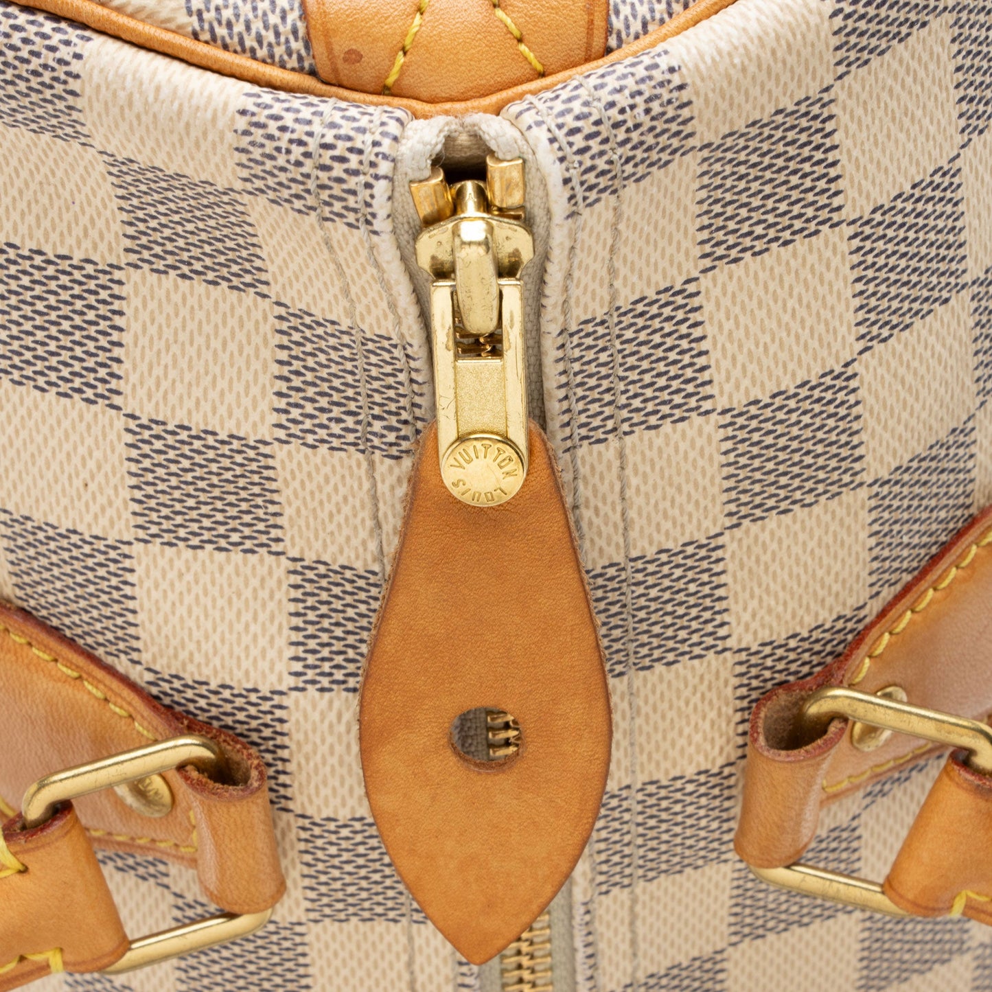 Louis Vuitton Damier Azur Speedy 30 Satchel (SHF-fnXRR8)