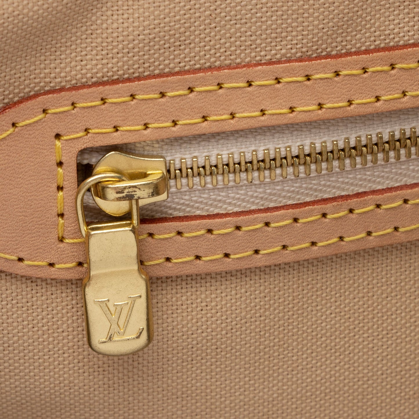 Louis Vuitton Damier Azur Speedy Bandouliere 30 Satchel (SHF-es0MQN)