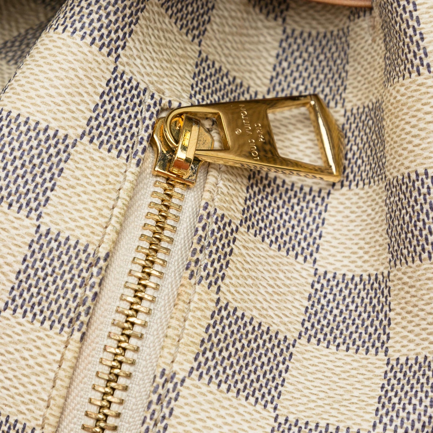 Louis Vuitton Damier Azur Sperone BB (SHG-djzeVh)