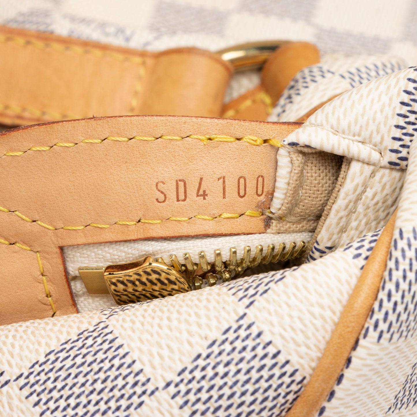 Louis Vuitton Damier Azur Stresa PM Shoulder Bag (SHF-uHfFTg)