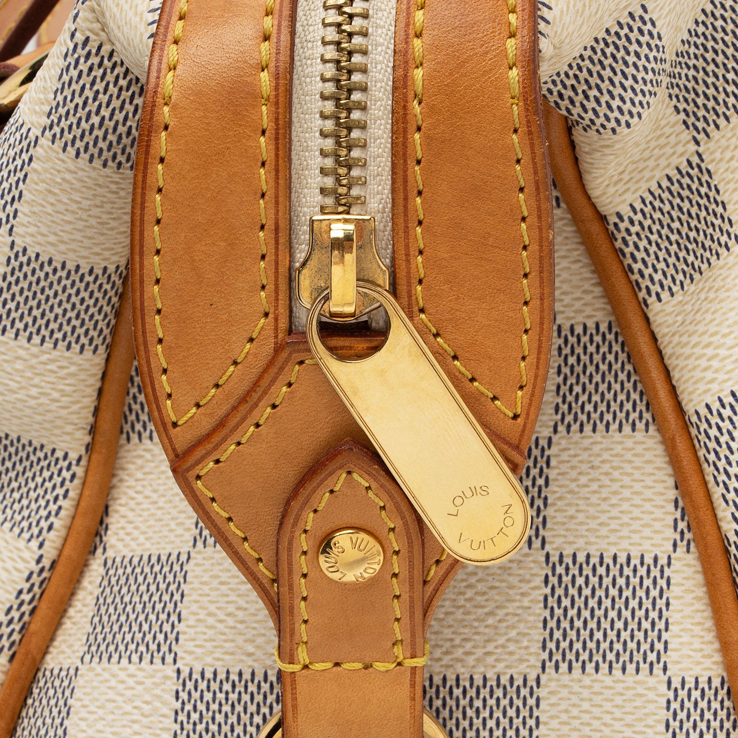 Louis Vuitton Damier Azur Stresa PM Shoulder Bag (SHF-uQbz6k)