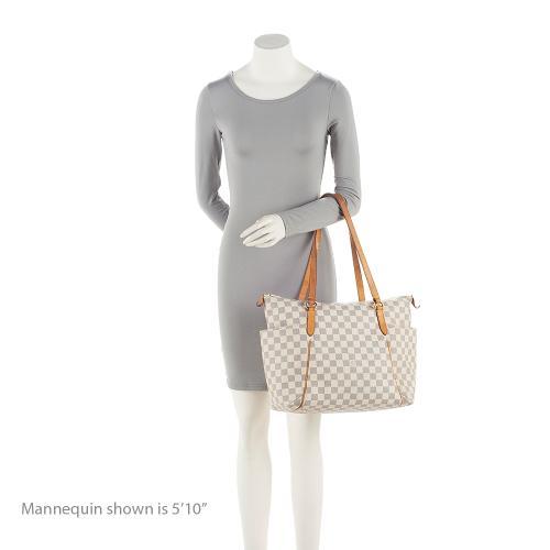 Louis Vuitton Damier Azur Totally MM Tote (SHF-XHT5Vd)