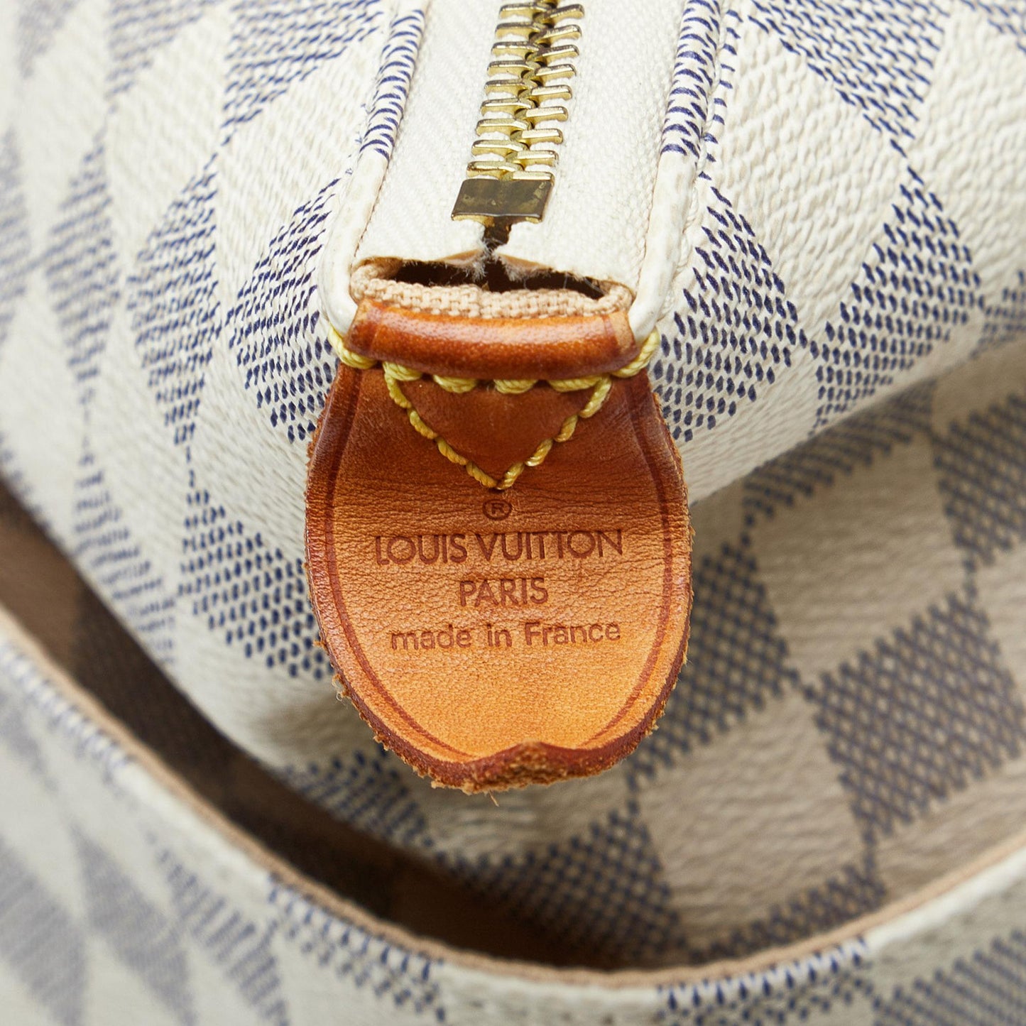 Louis Vuitton Damier Azur Totally MM (SHG-ccTSDT)