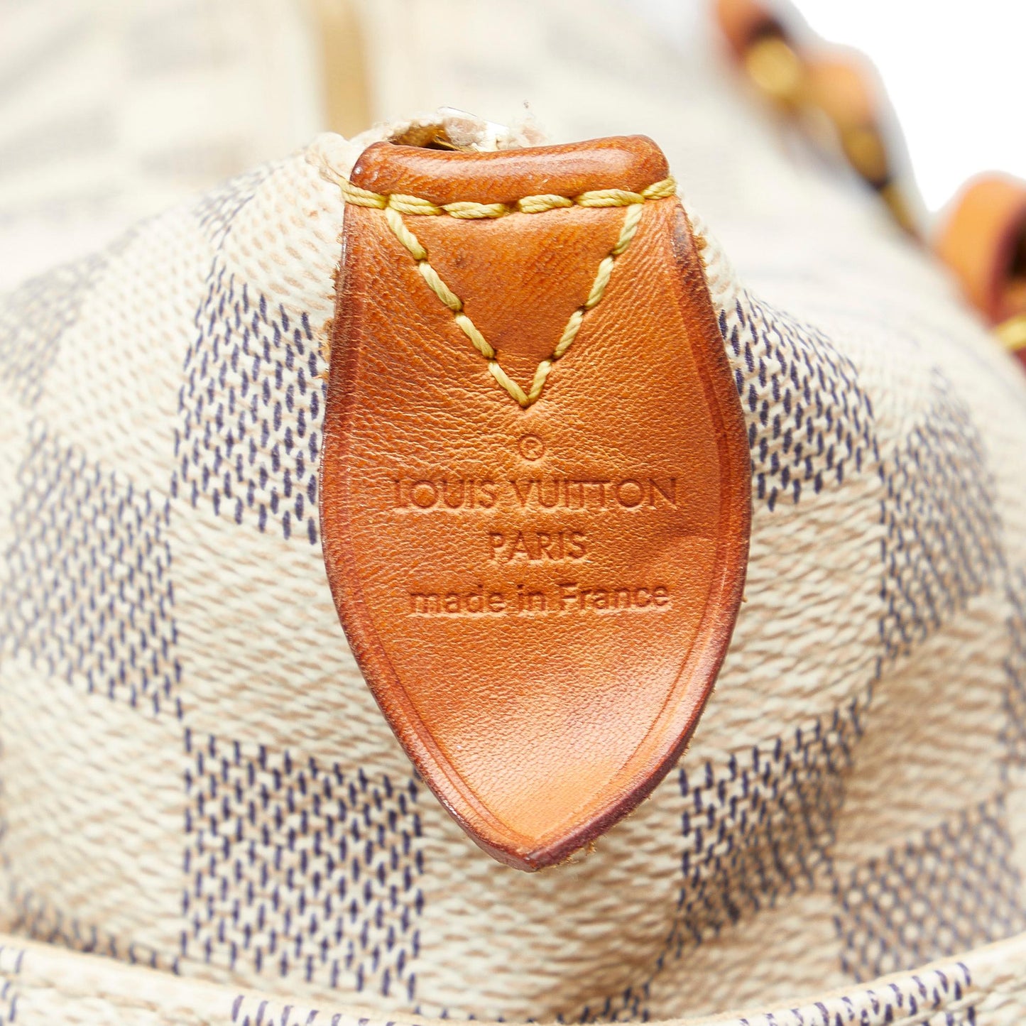 Louis Vuitton Damier Azur Totally MM (SHG-Uc1FKN)