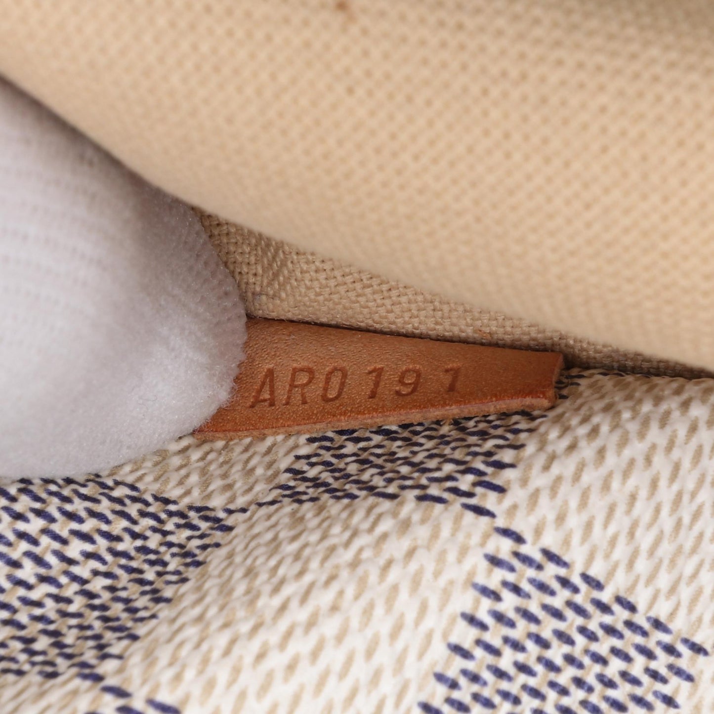 Louis Vuitton Damier Azur Totally MM