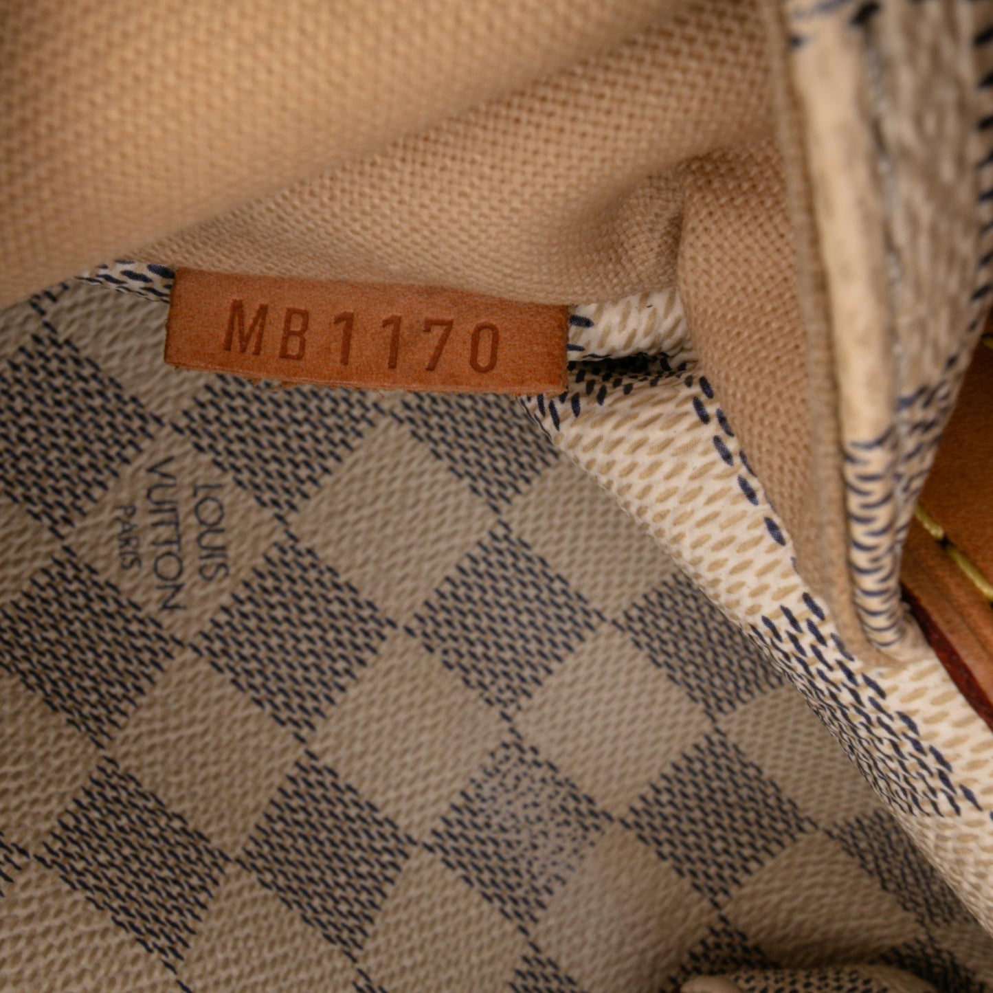Louis Vuitton Damier Azur Totally MM