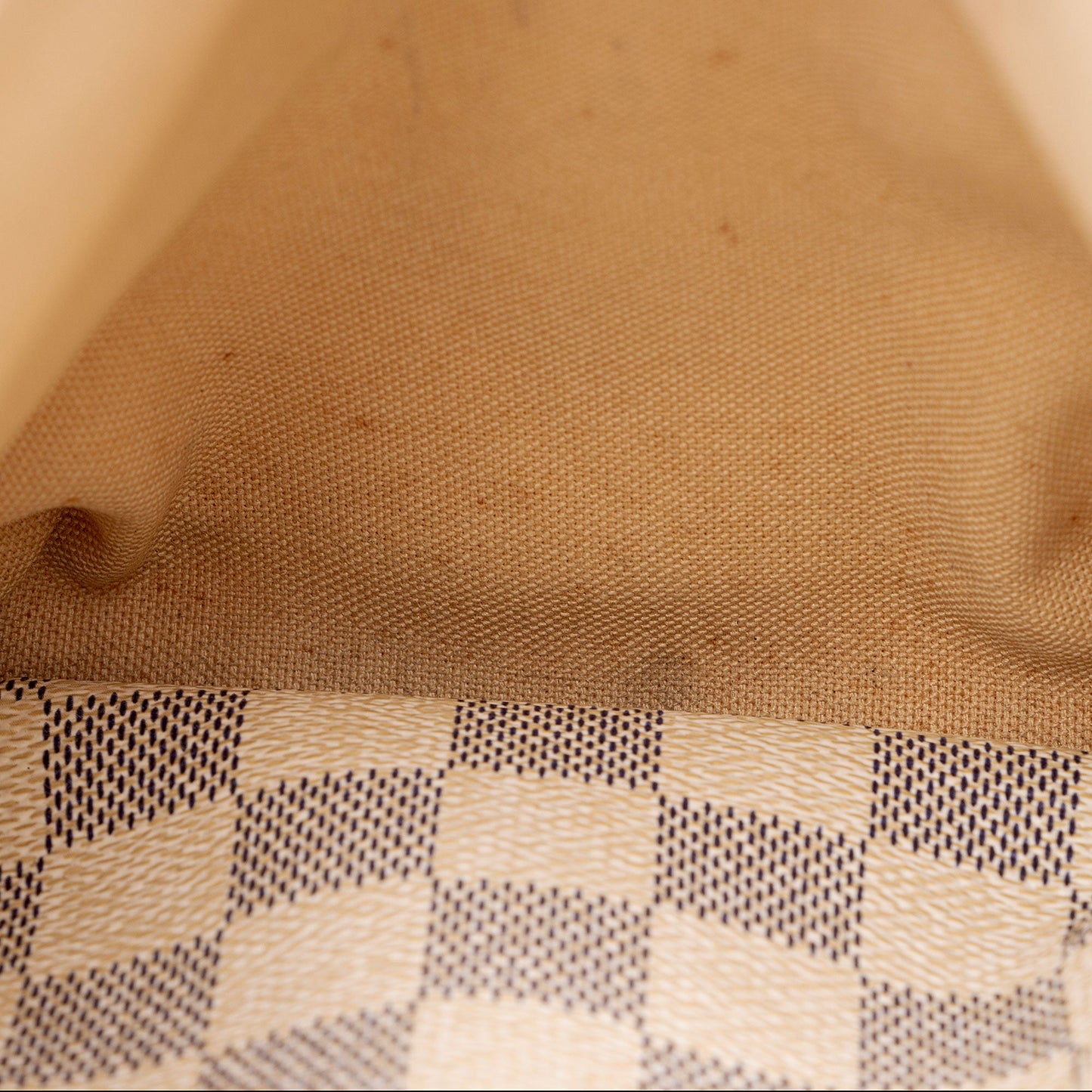 Louis Vuitton Damier Azur Totally PM Tote (SHF-BEm26Q)