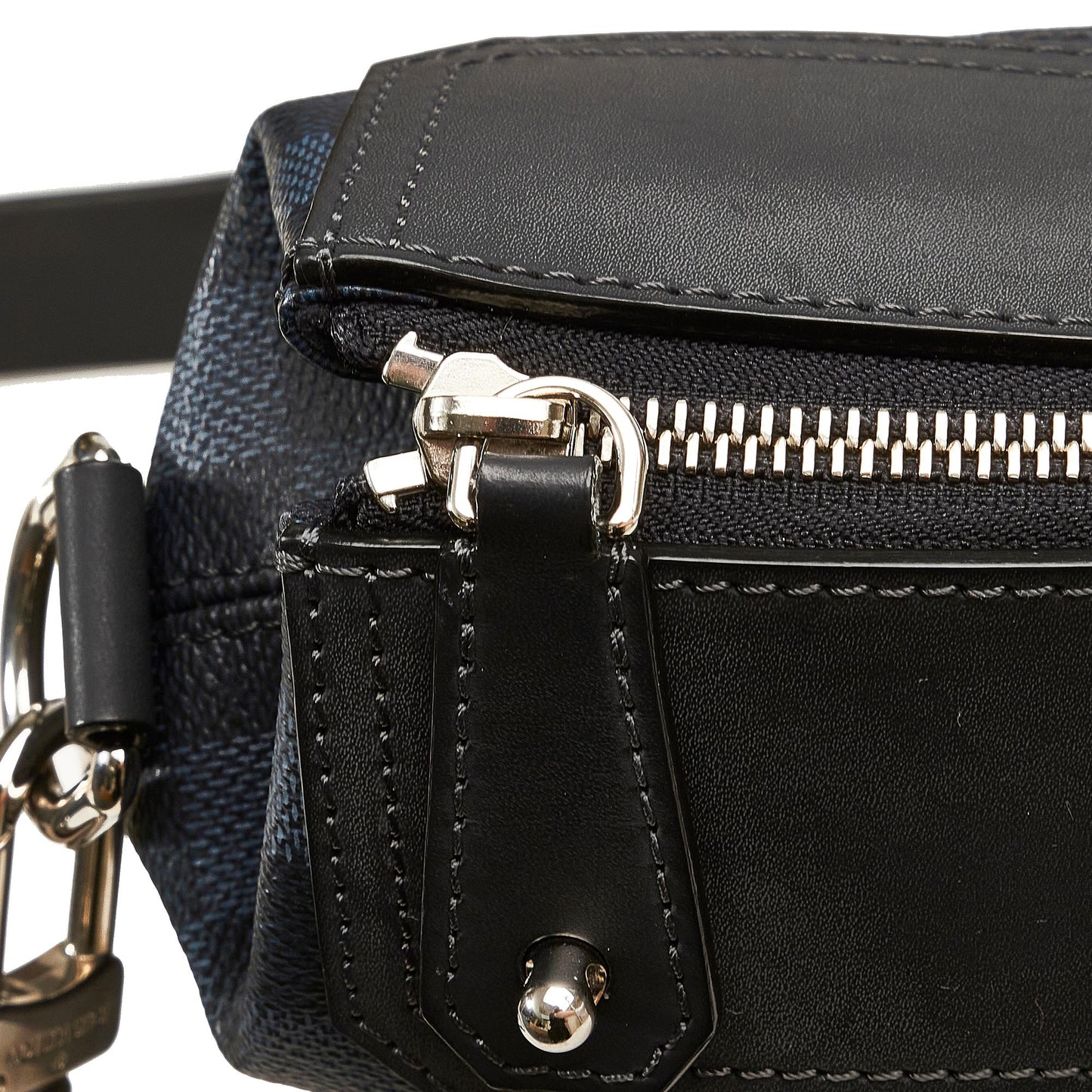 Louis Vuitton Damier Cobalt Greenwich Messenger (SHG-EhAV5O)