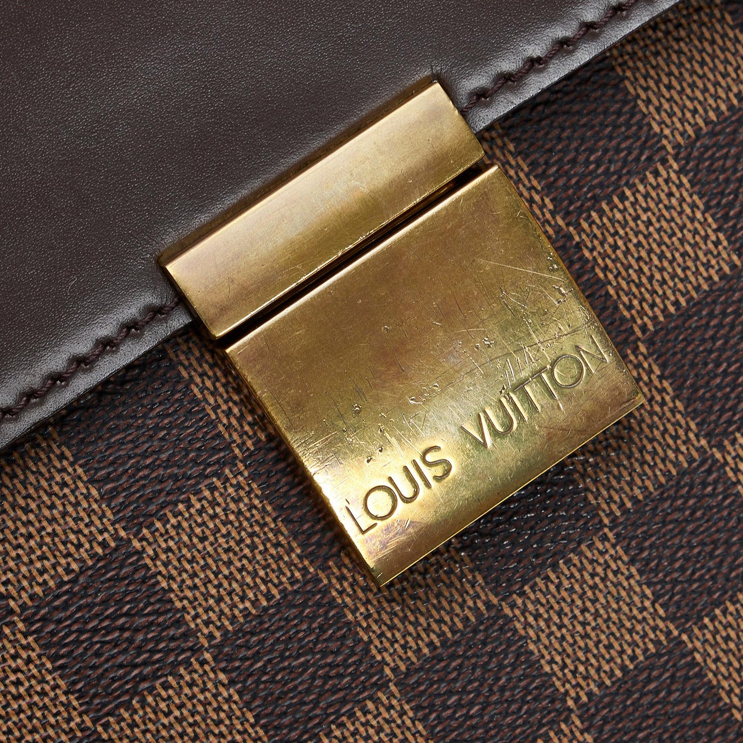Louis Vuitton Damier Ebene Altona PM (SHG-EIvcEt)
