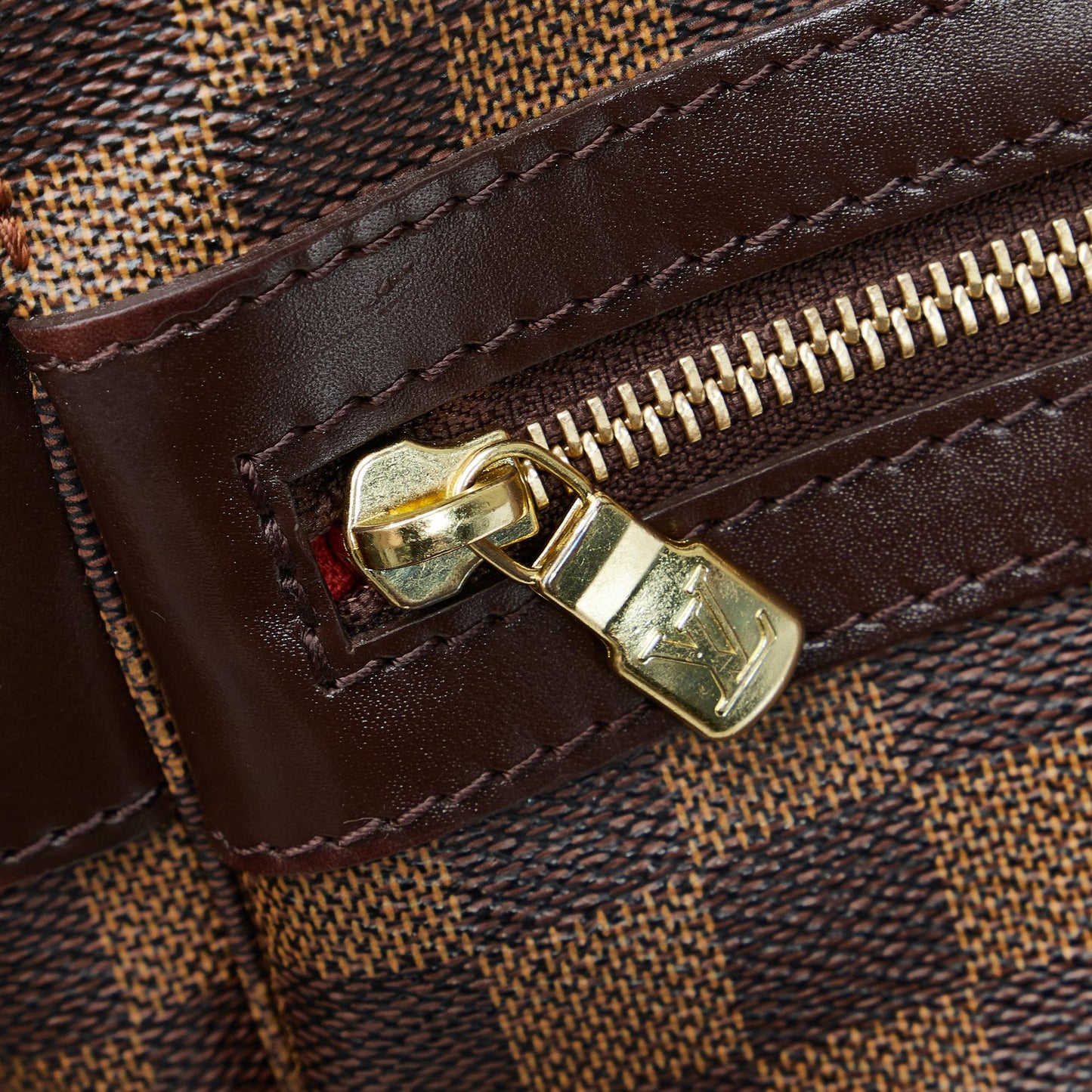Louis Vuitton Damier Ebene Bastille (SHG-ZGxXoB)