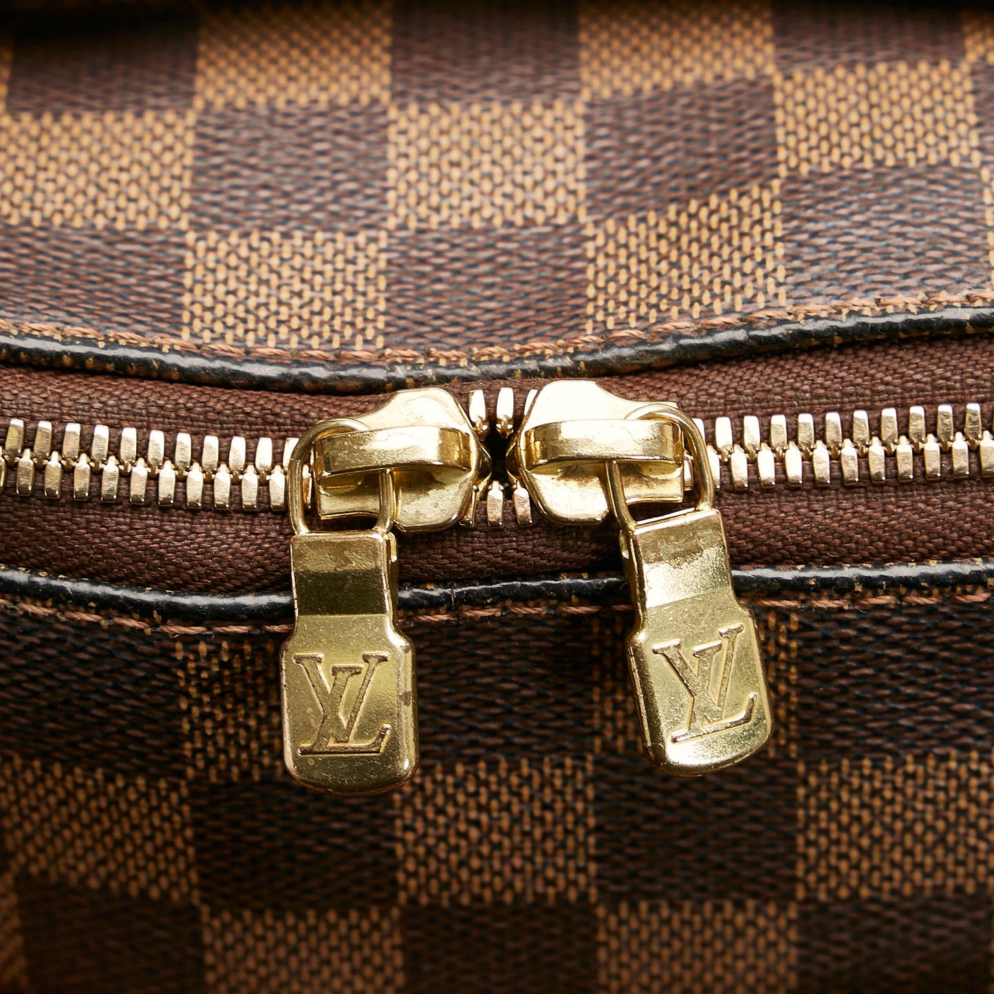 Louis Vuitton Damier Ebene Belem MM (SHG-sDvE23)