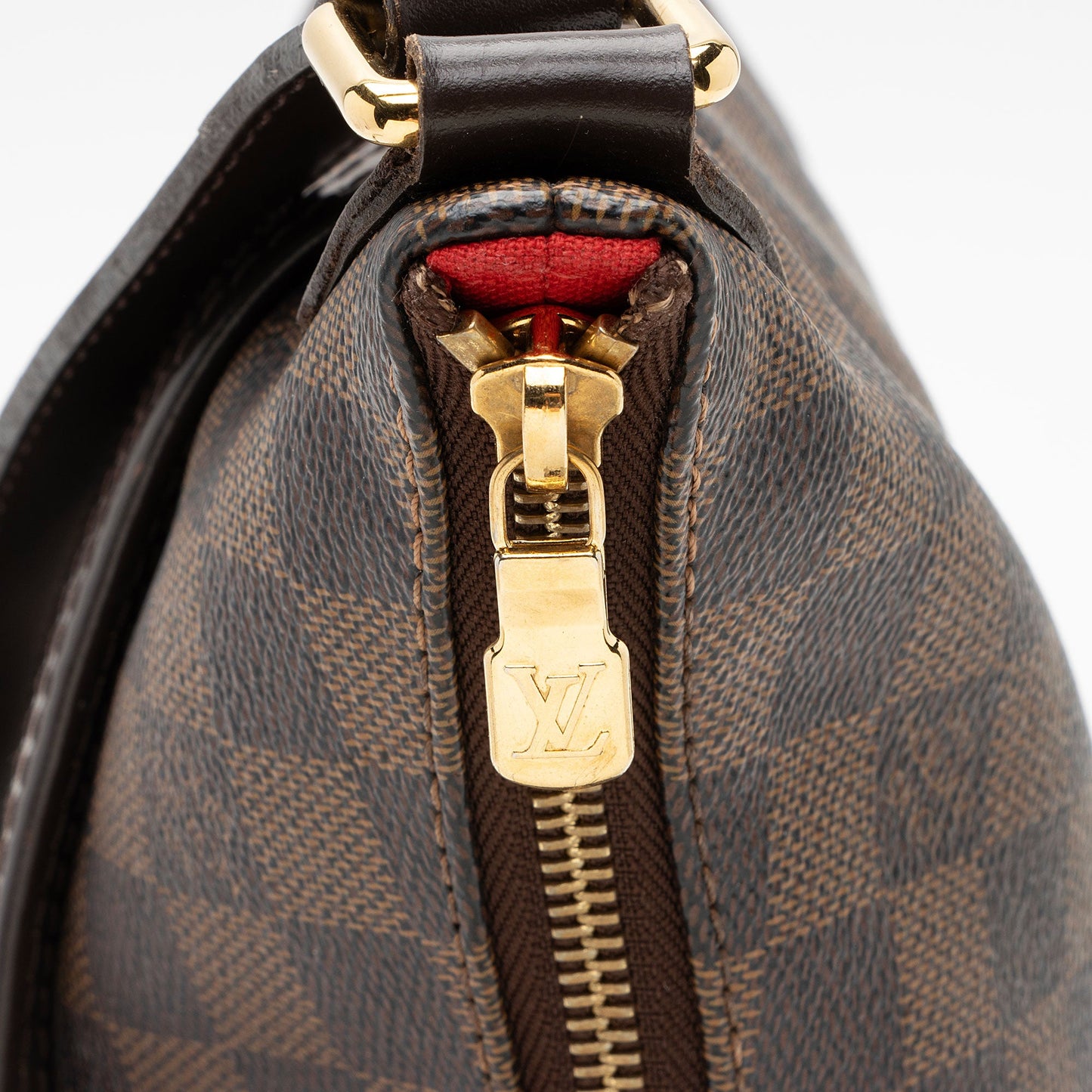 Louis Vuitton Damier Ebene Bloomsbury PM Shoulder Bag (SHF-DyuLWs)