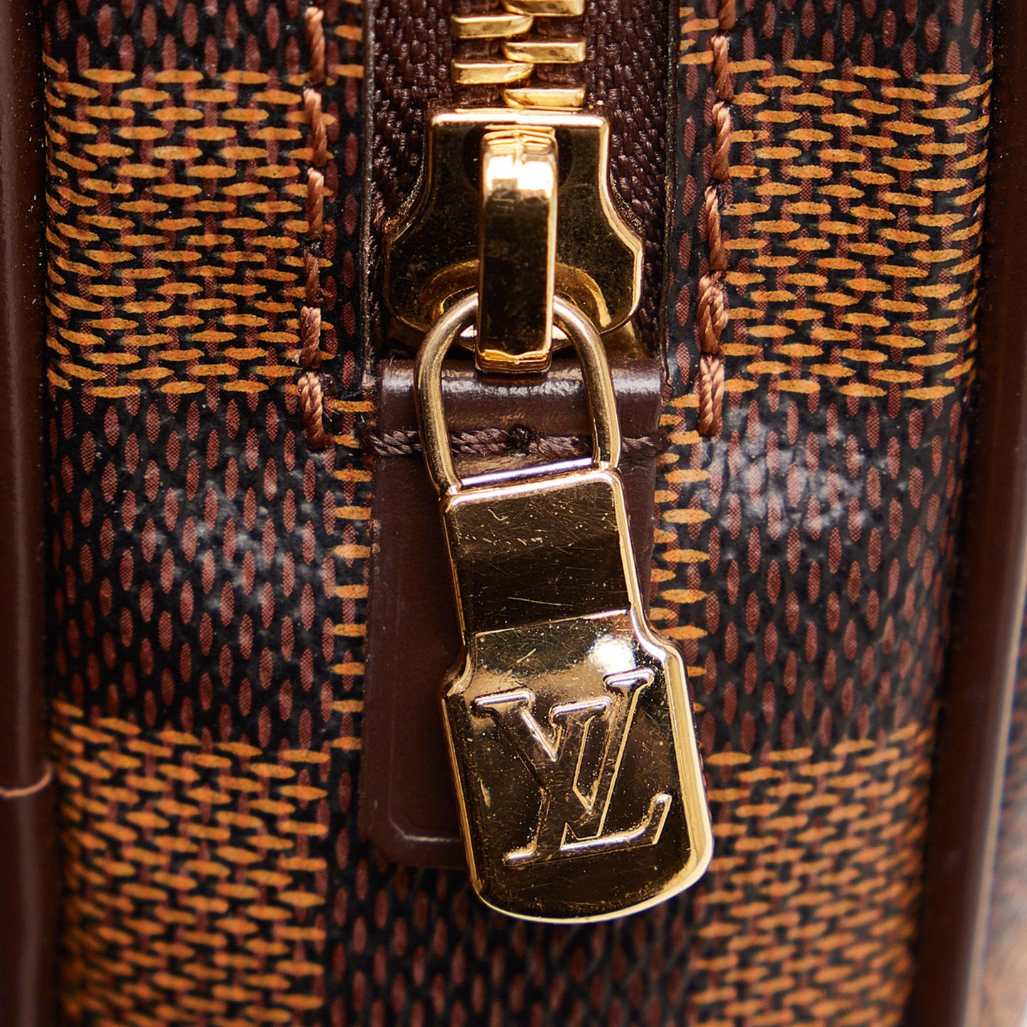 Louis Vuitton Damier Ebene Brooklyn Bum Bag (SHG-8c1LLa)