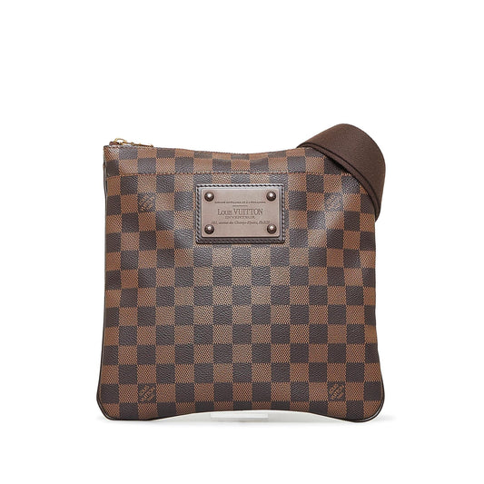 Louis Vuitton Damier Ebene Brooklyn Flat Pochette (SHG-ggyGpE)
