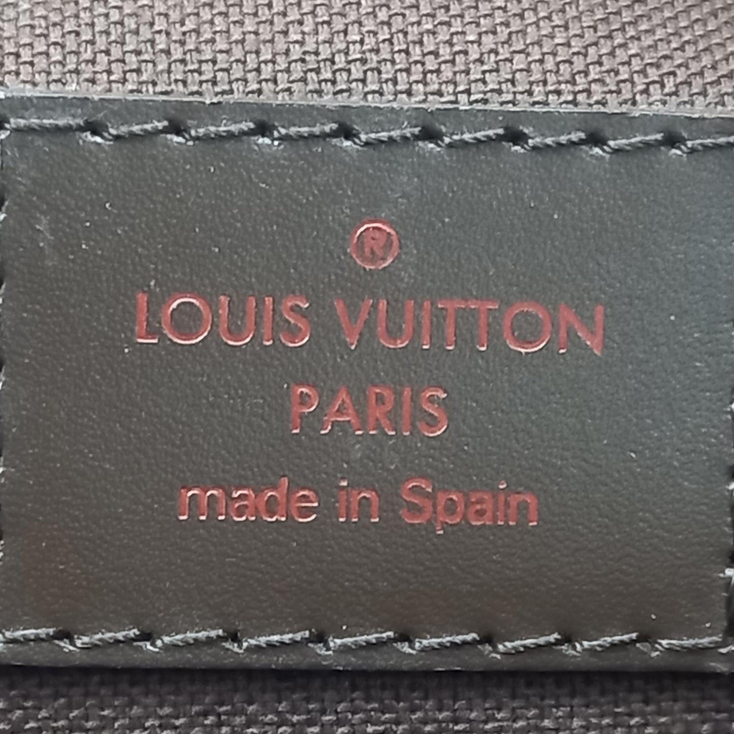 Louis Vuitton Damier Ebene Brooklyn GM (SHG-C2XHrQ)