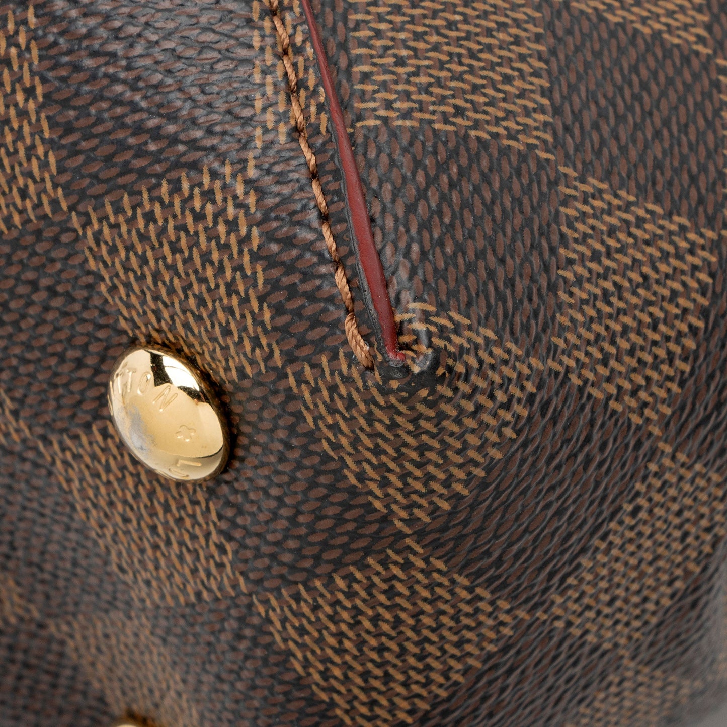 Louis Vuitton Damier Ebene Caissa Clutch (SHF-BgB2ym)
