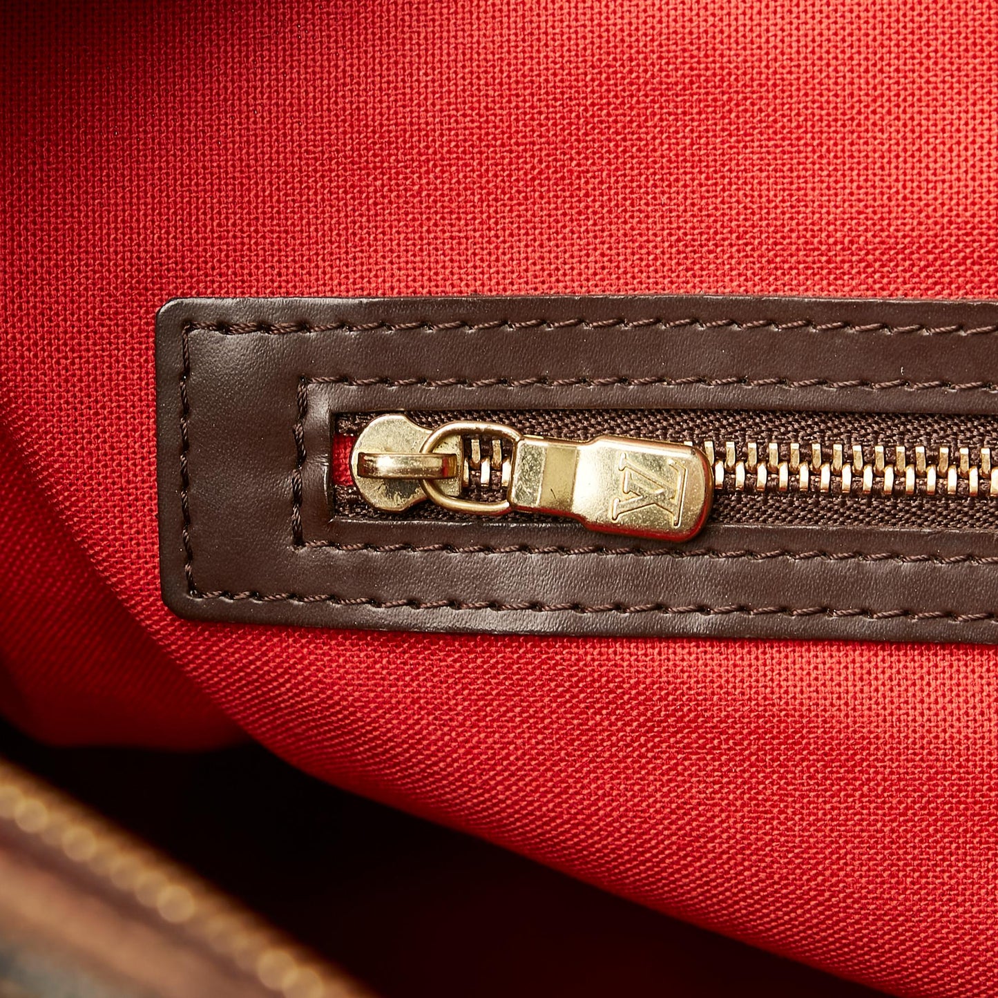 Louis Vuitton Damier Ebene Chelsea (SHG-37818)
