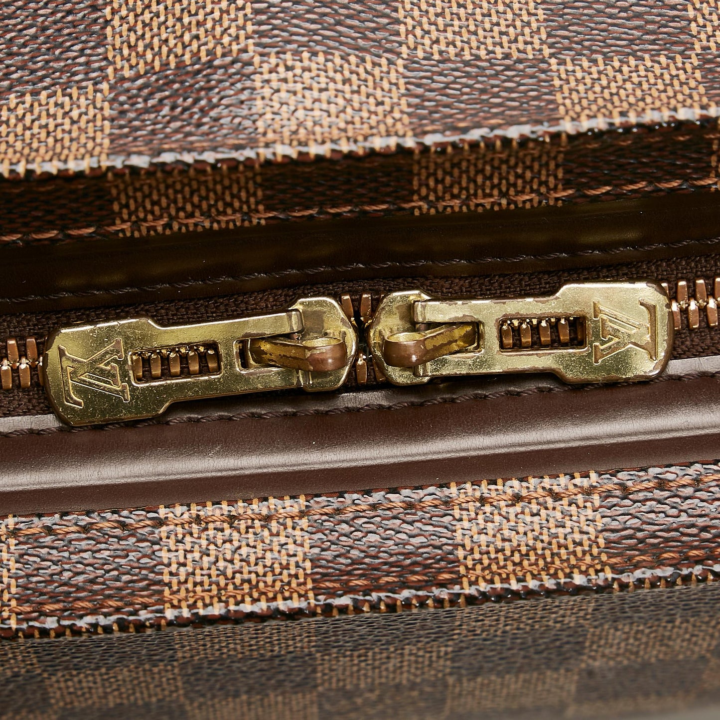 Louis Vuitton Damier Ebene Chelsea (SHG-0dUoD2)