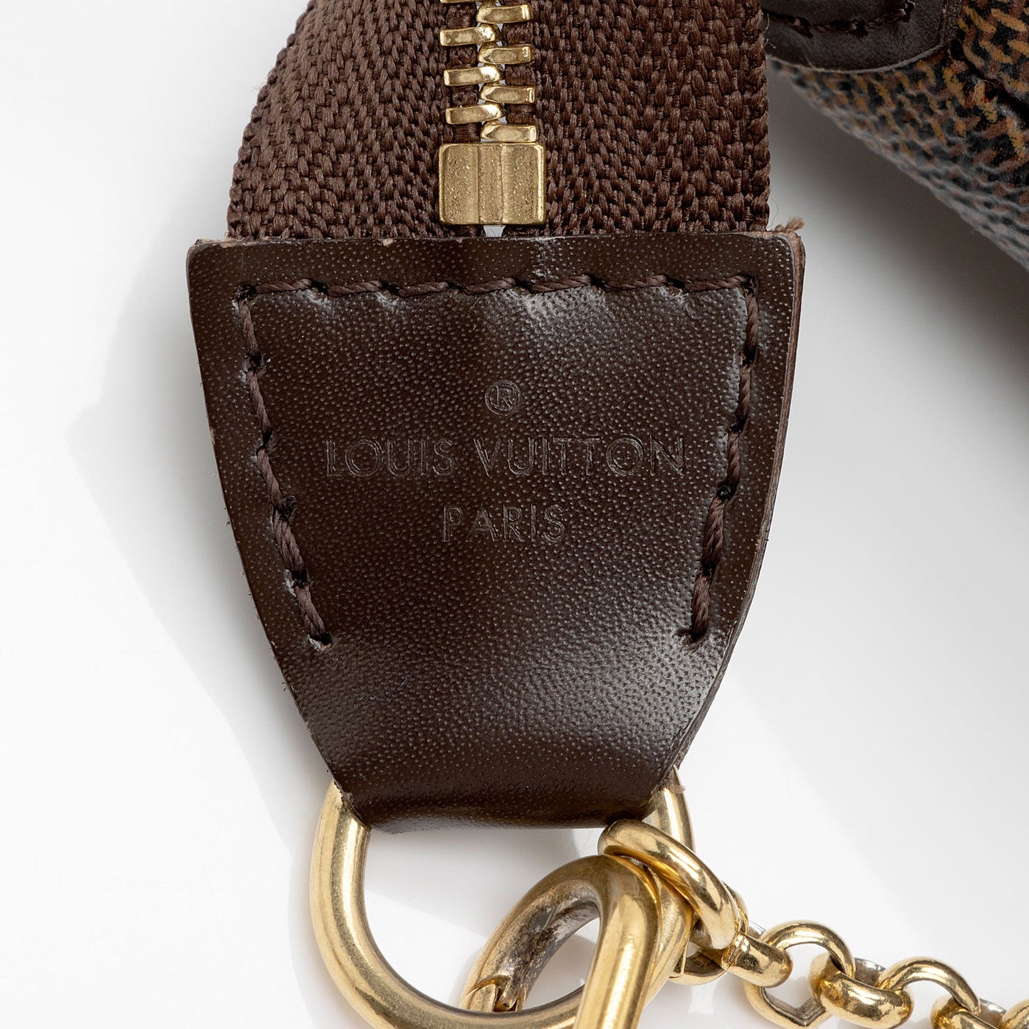 Louis Vuitton Damier Ebene Eva Clutch (SHF-qSPZyJ)