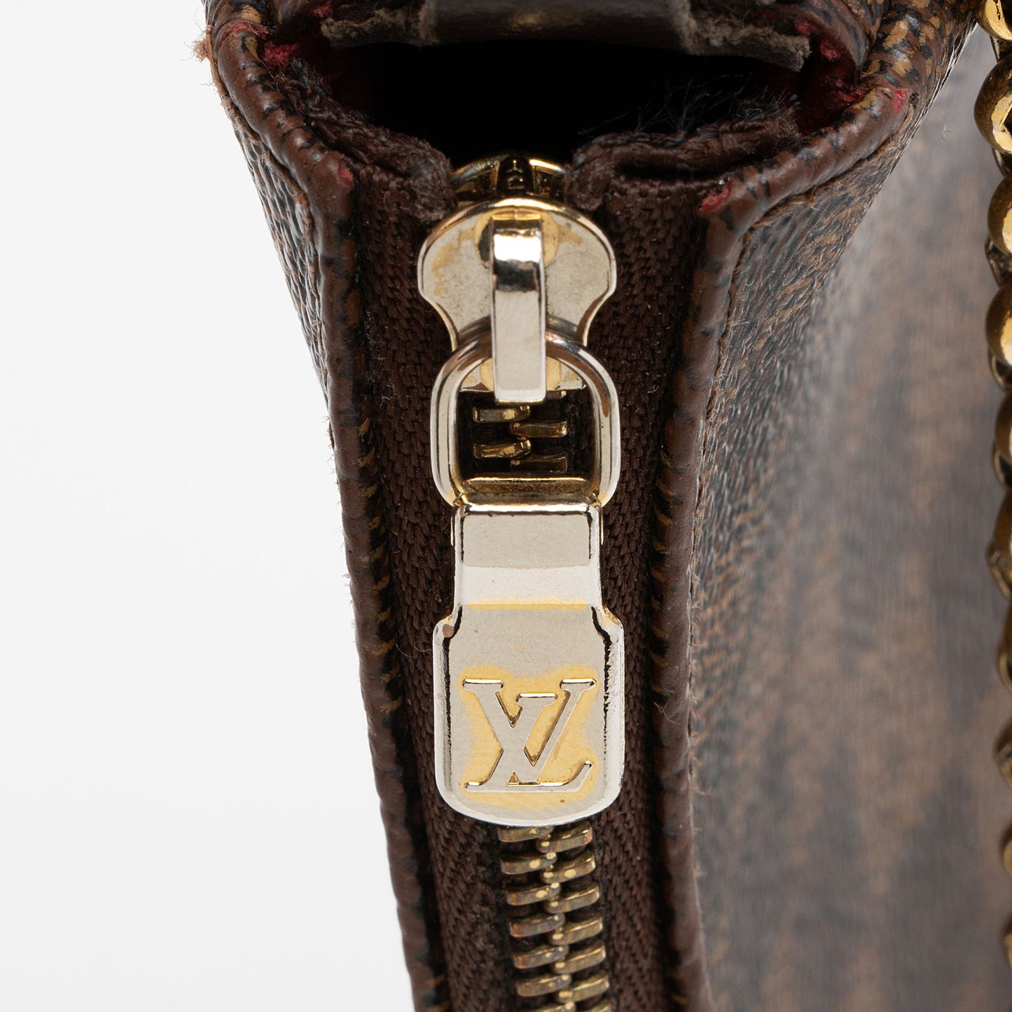 Louis Vuitton Damier Ebene Eva Clutch (SHF-qfvFo6)