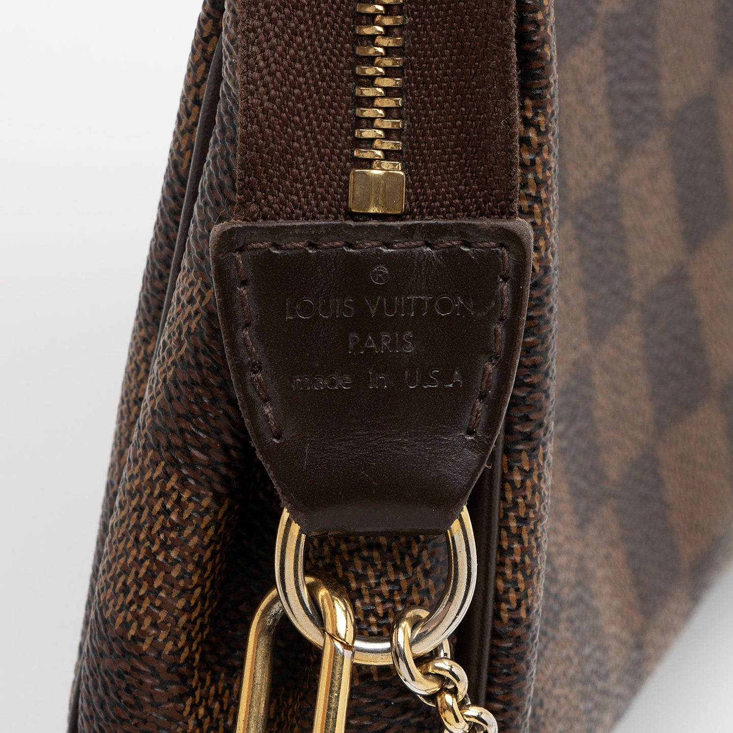Louis Vuitton Damier Ebene Eva Clutch (SHF-qfvFo6)