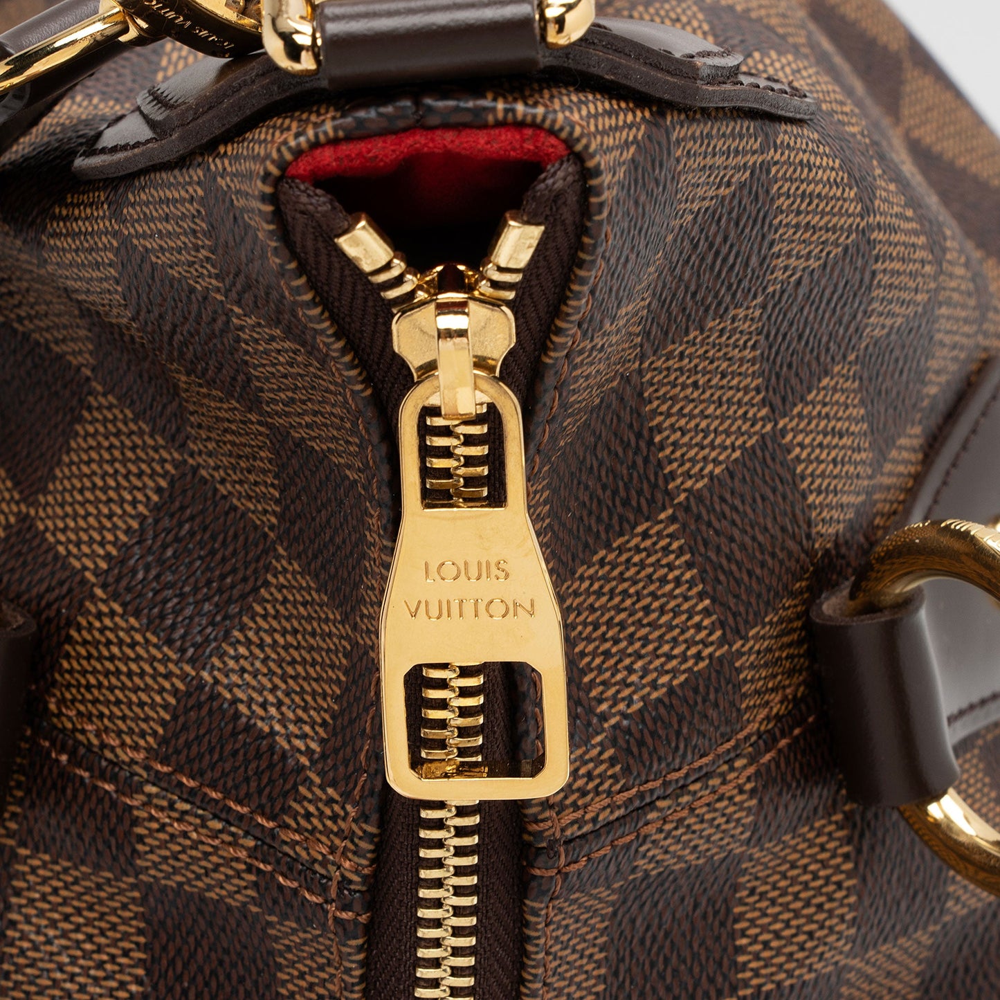 Louis Vuitton Damier Ebene Evora MM Shoulder Bag (SHF-WVsSQG)