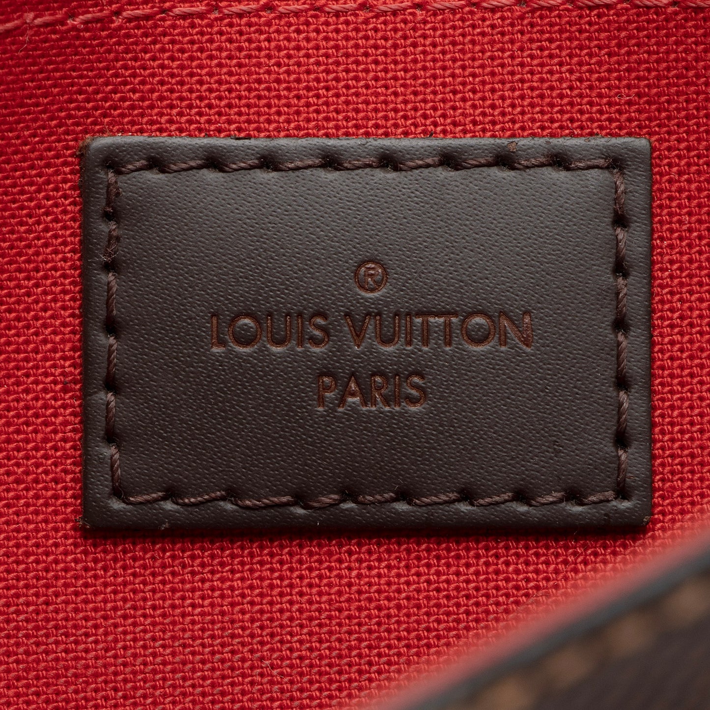 Louis Vuitton Damier Ebene Favorite MM Shoulder Bag (SHF-23335)