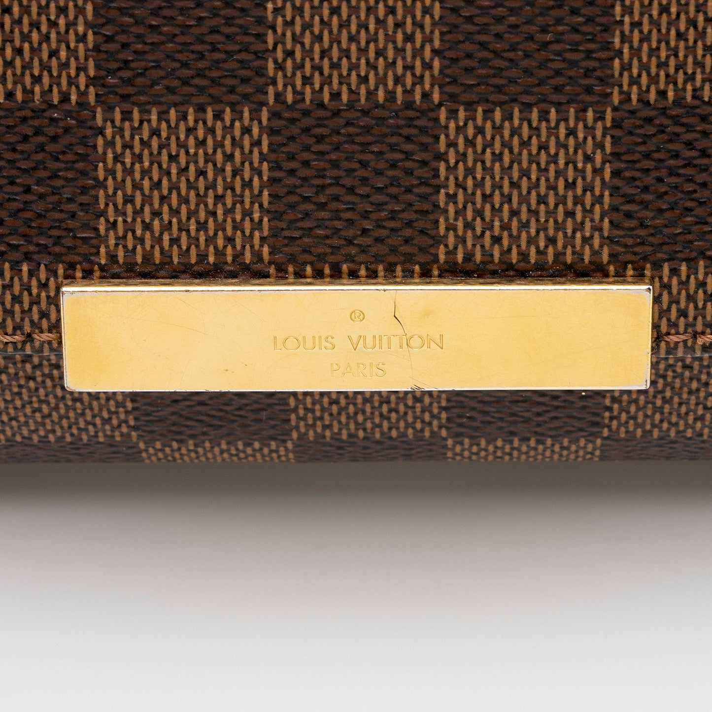 Louis Vuitton Damier Ebene Favorite MM Shoulder Bag (SHF-wPjeDv)
