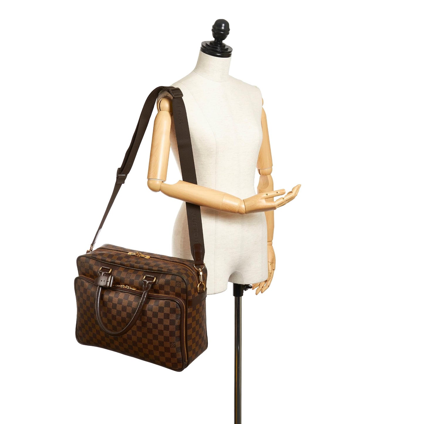 Louis Vuitton Damier Ebene Icare Laptop Bag (SHG-32039)