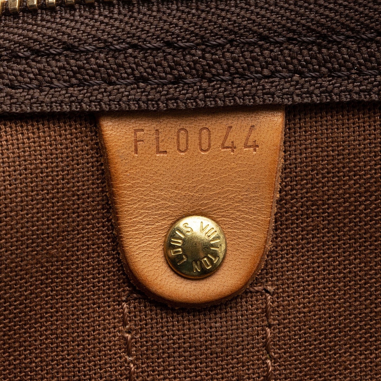 Louis Vuitton Damier Ebene Keepall Bandouliere 55 Duffle Bag (SHF-oHjWTD)