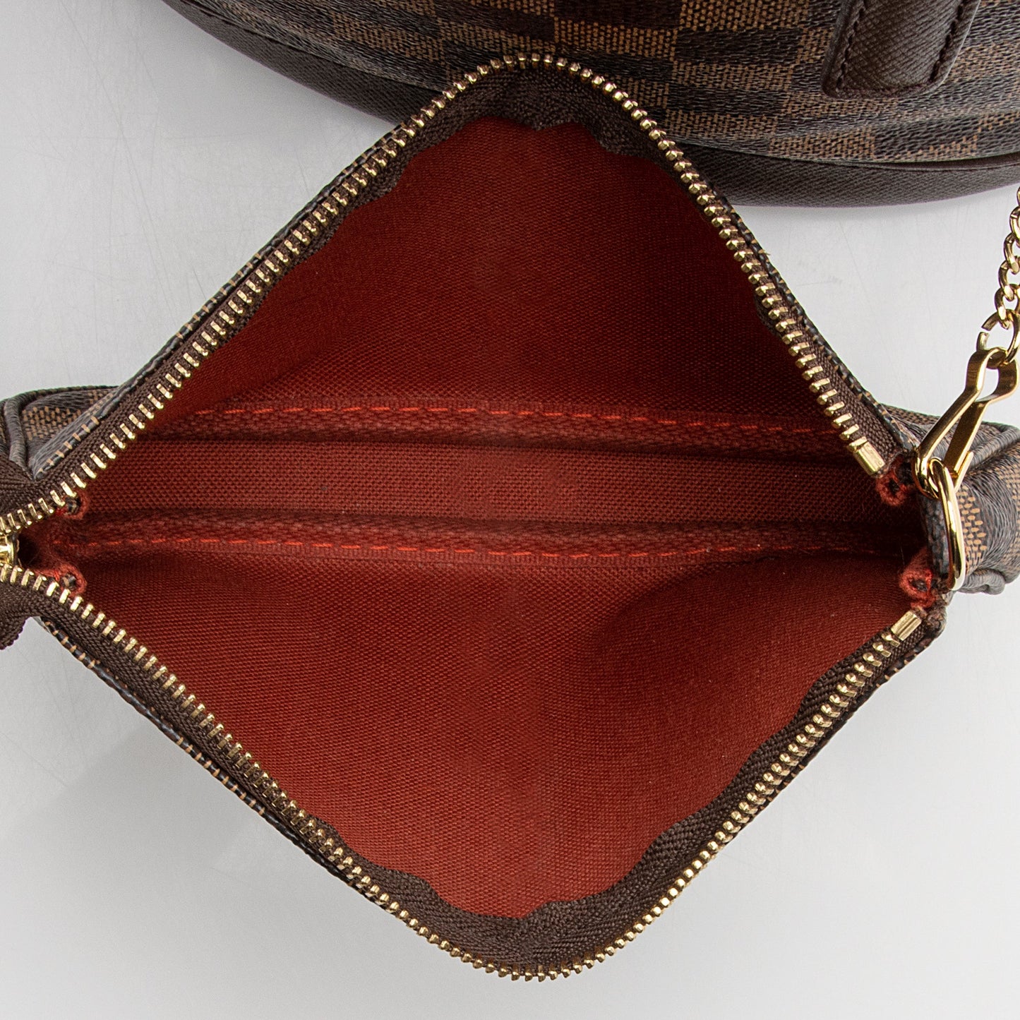 Louis Vuitton Damier Ebene Marais Bucket Tote (SHF-22212)
