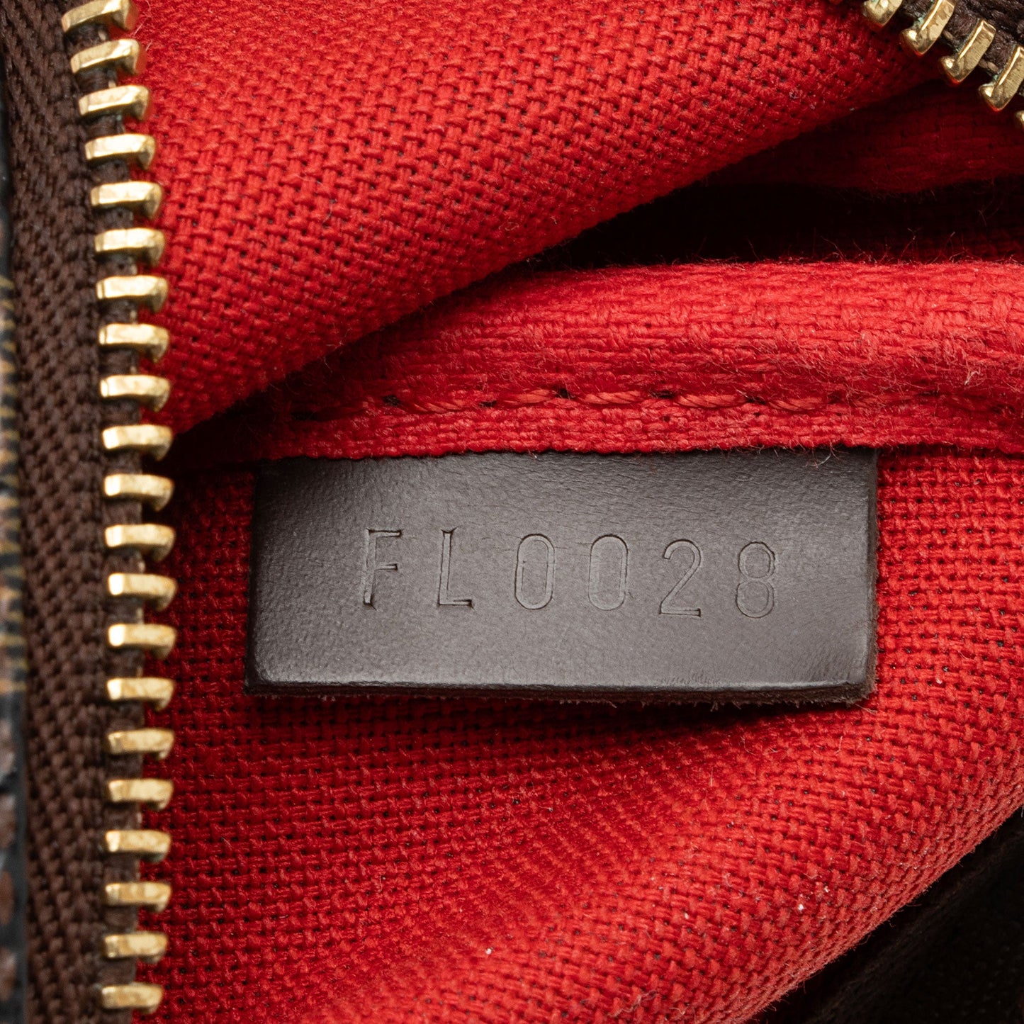 Louis Vuitton Damier Ebene Mini Pochette Accessoires (SHF-pZV2EQ)