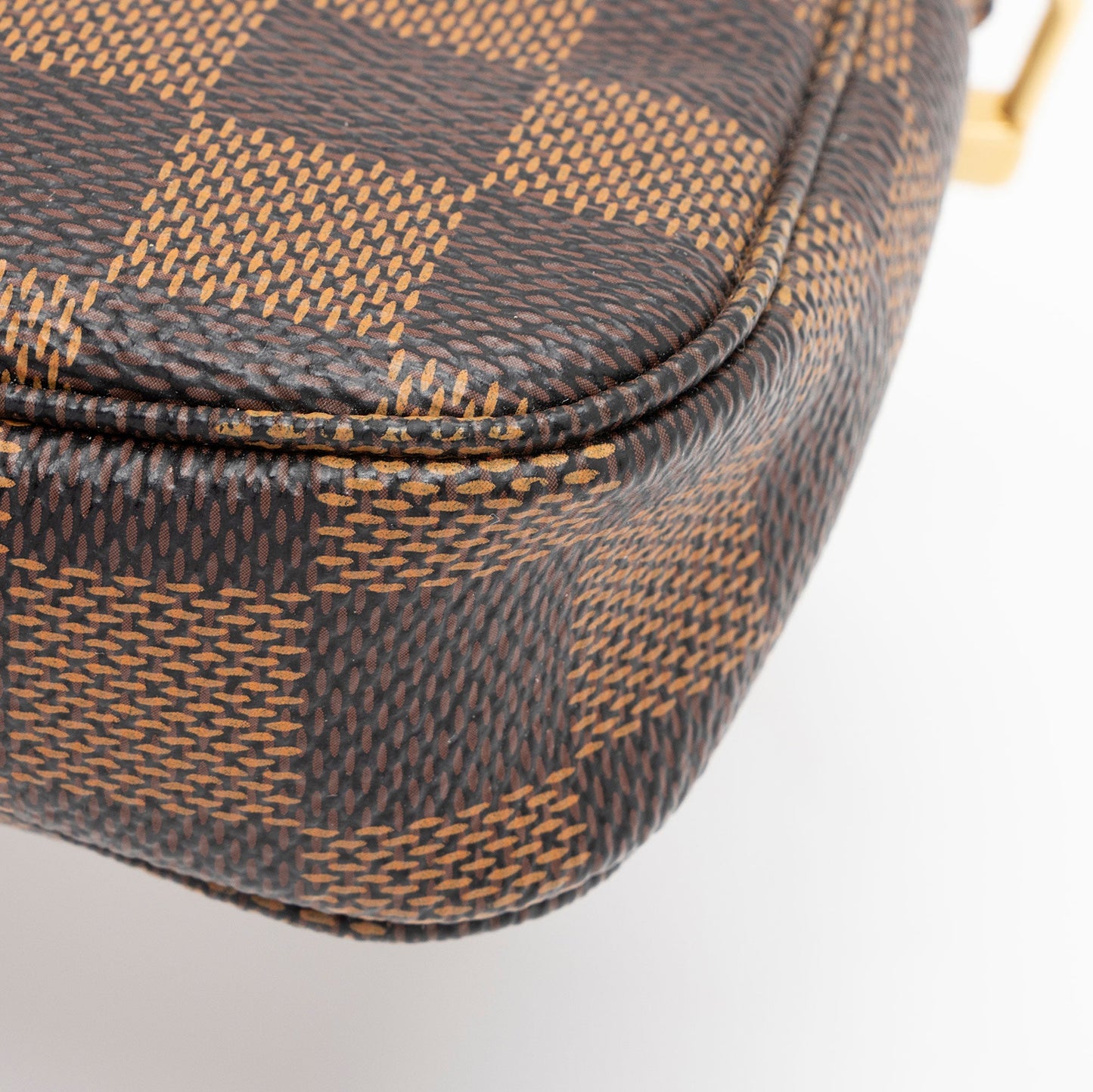 Louis Vuitton Damier Ebene Mini Pochette Accessoires (SHF-gMzgA9)
