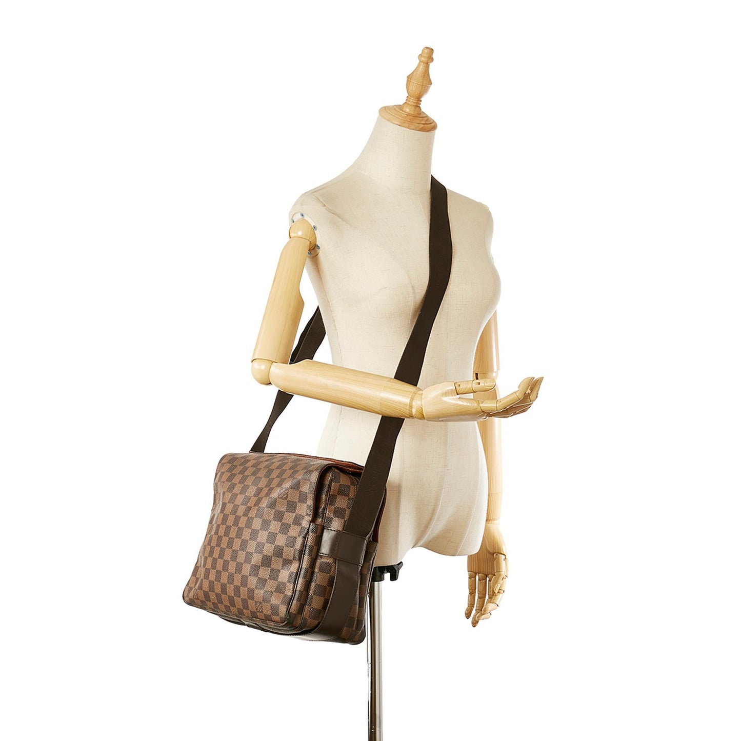 Louis Vuitton Damier Ebene Naviglio (SHG-22090)