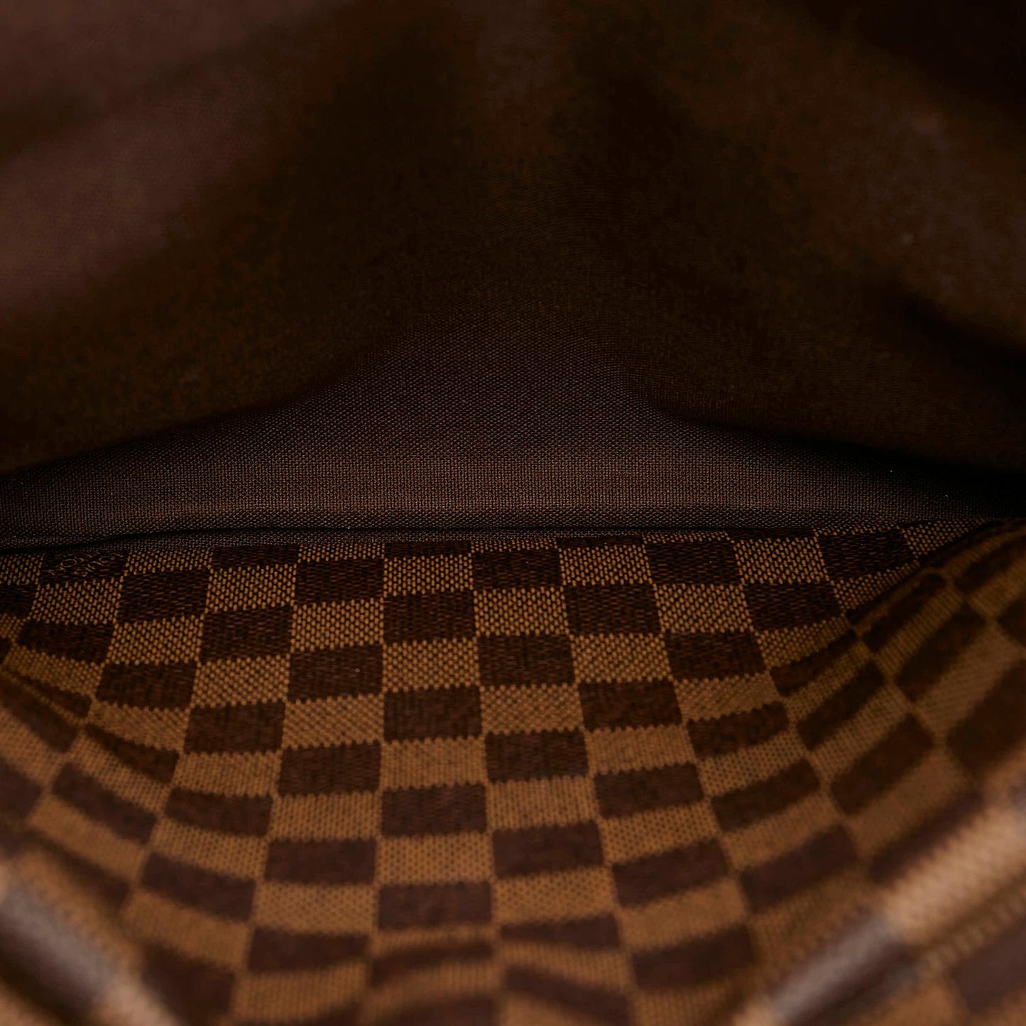 Louis Vuitton Damier Ebene Naviglio (SHG-30533)
