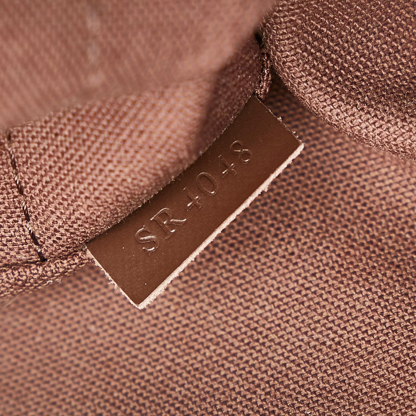 Louis Vuitton Damier Ebene Naviglio (SHG-DKAK2W)