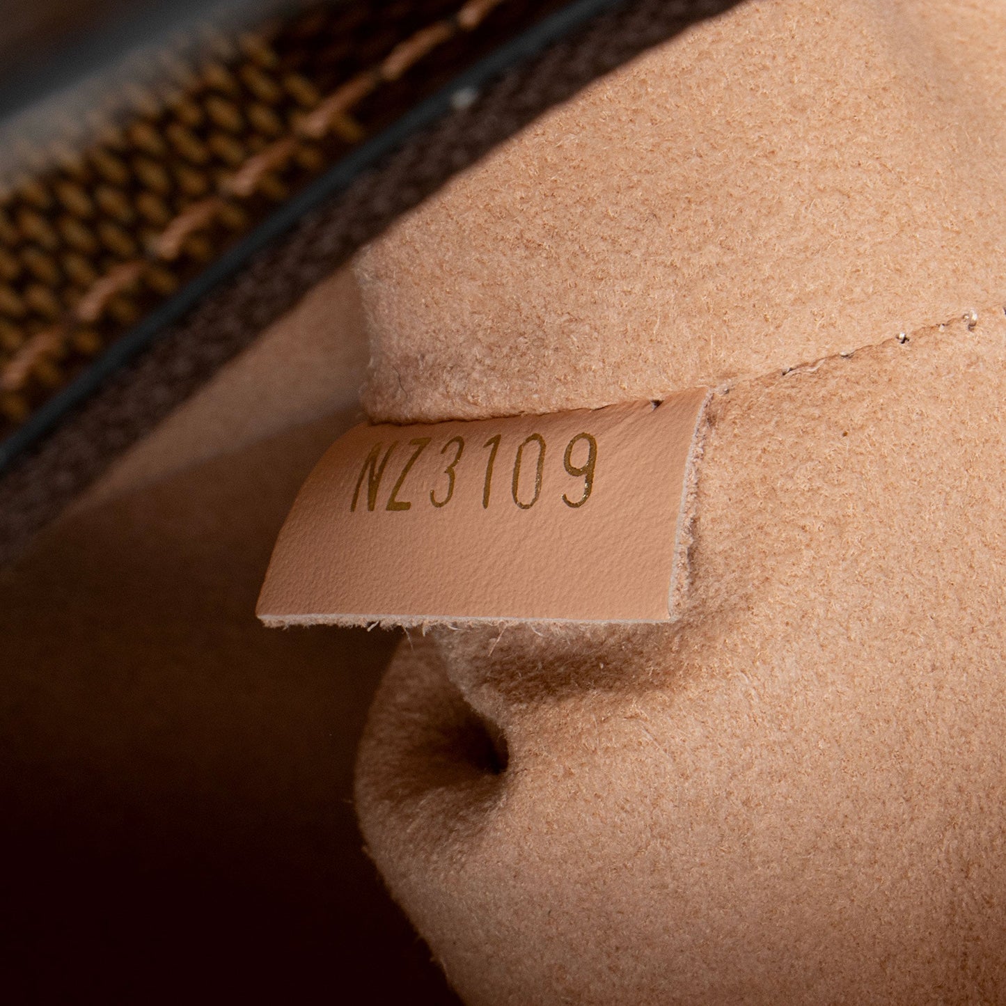 Louis Vuitton Damier Ebene Neonoe MM Shoulder Bag