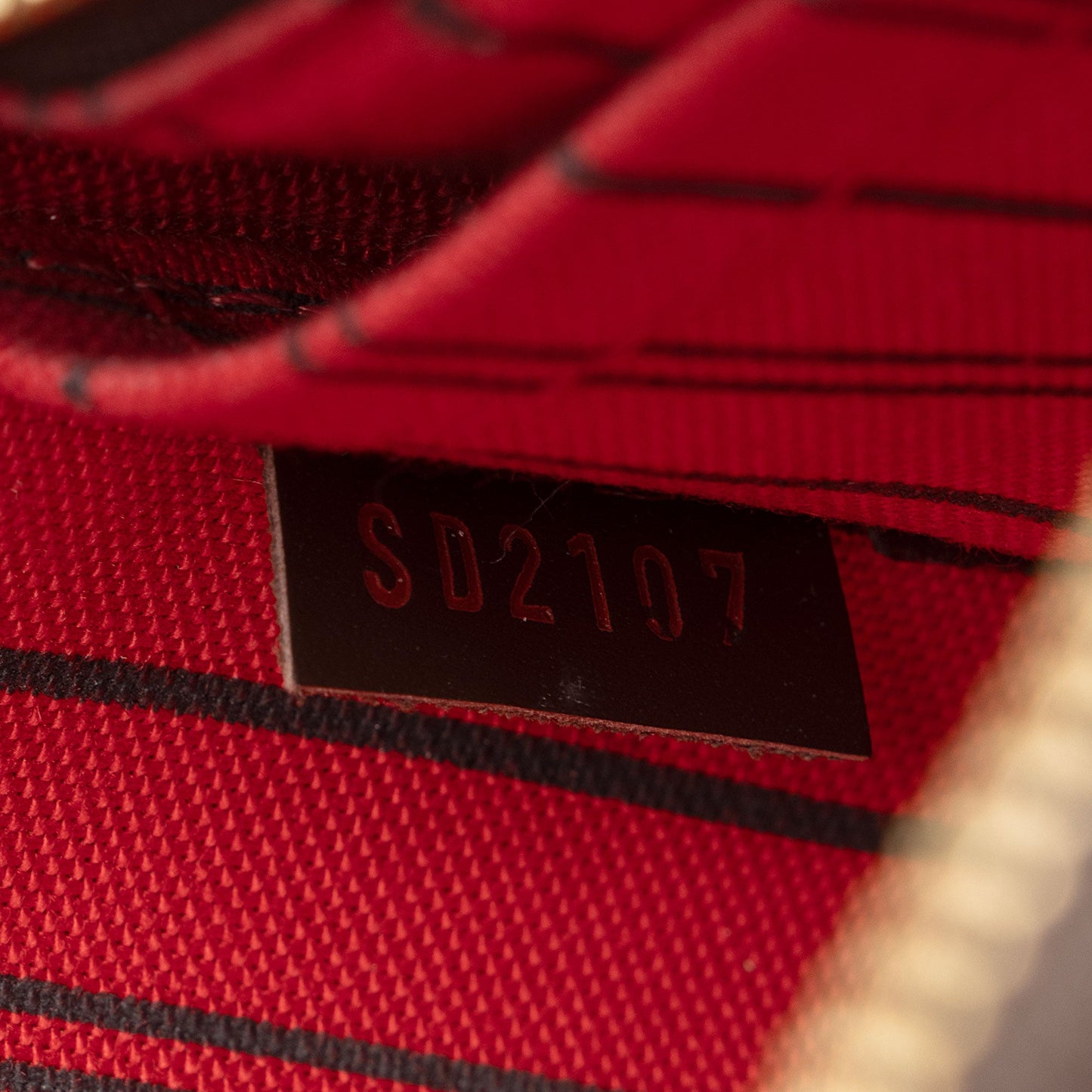 Louis Vuitton Damier Ebene Neverfull GM Pochette (SHF-wjgm6c)